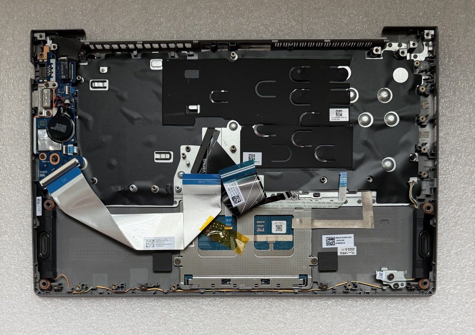 Lenovo ThinkBook 14 G4 ABA Palmrest Touchpad Keyboard + Lid, AP36R000100, Silver product photo 3