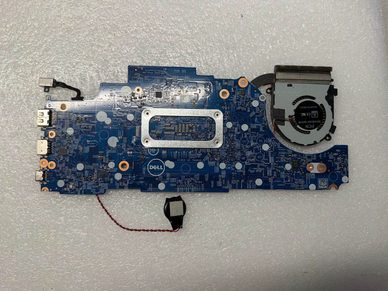 Dell Latitude 3310 2-In-1 Motherboard i5-8265U DDR4 6F881 product photo 2