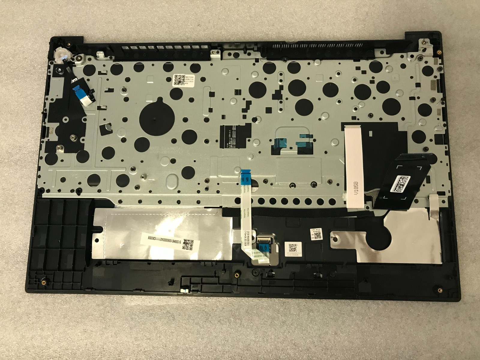 Lenovo Thinkpad E15 gen 2 palmrest touch pad keyboard fingerprint 5M11A36281 product photo 2