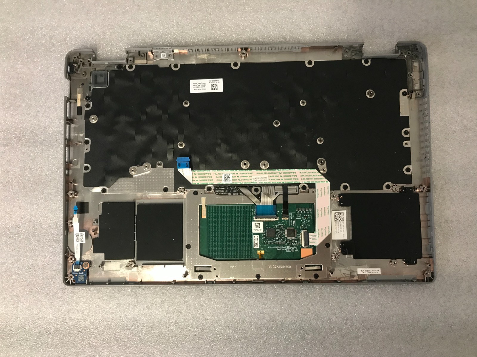 Dell Latitude 5430 palmrest touchpad keyboard 0wxkxk (read) product photo 2