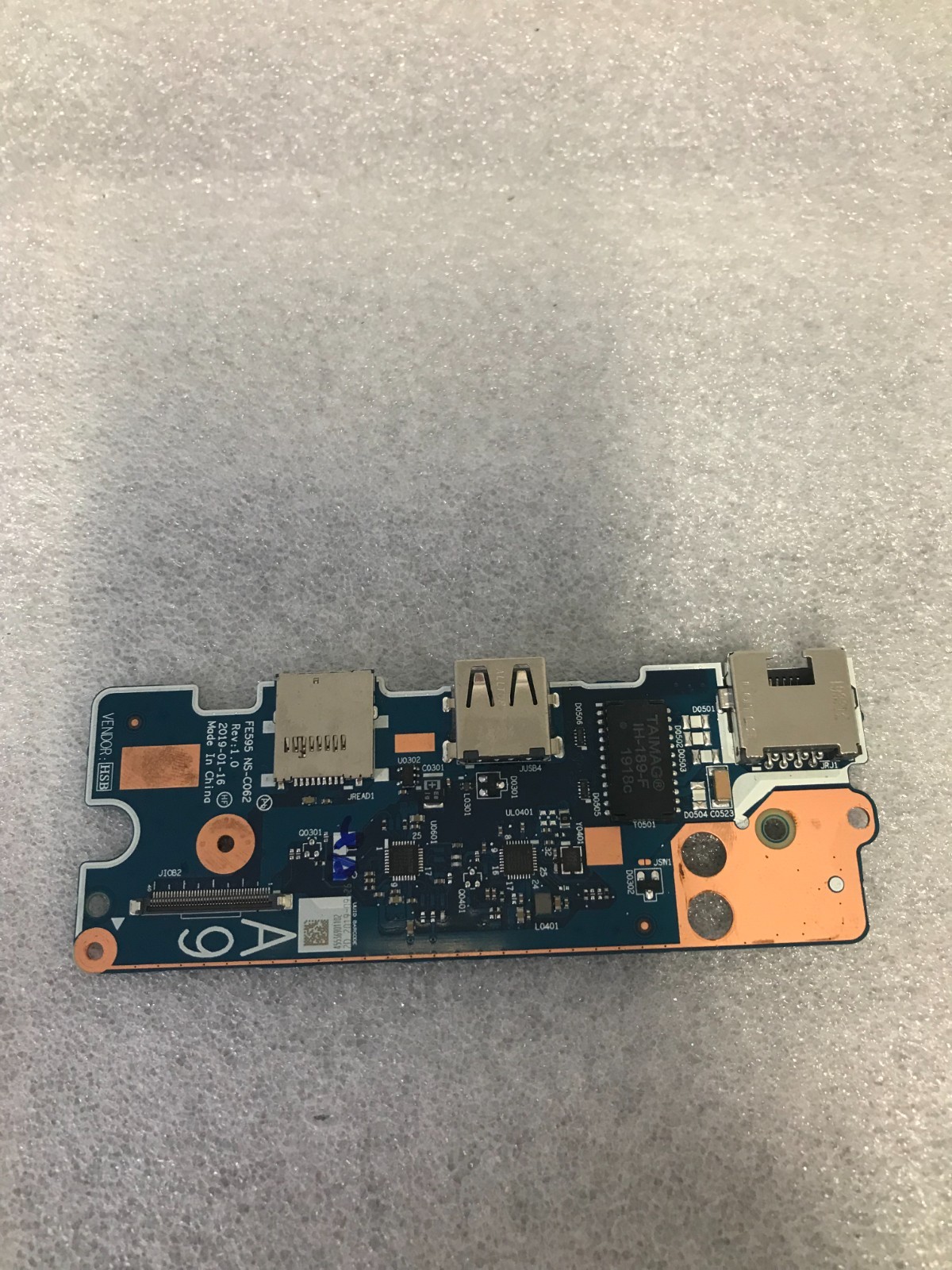 Lenovo ThinkPad E595 USB Board I/O Board 02DM050 product photo 1