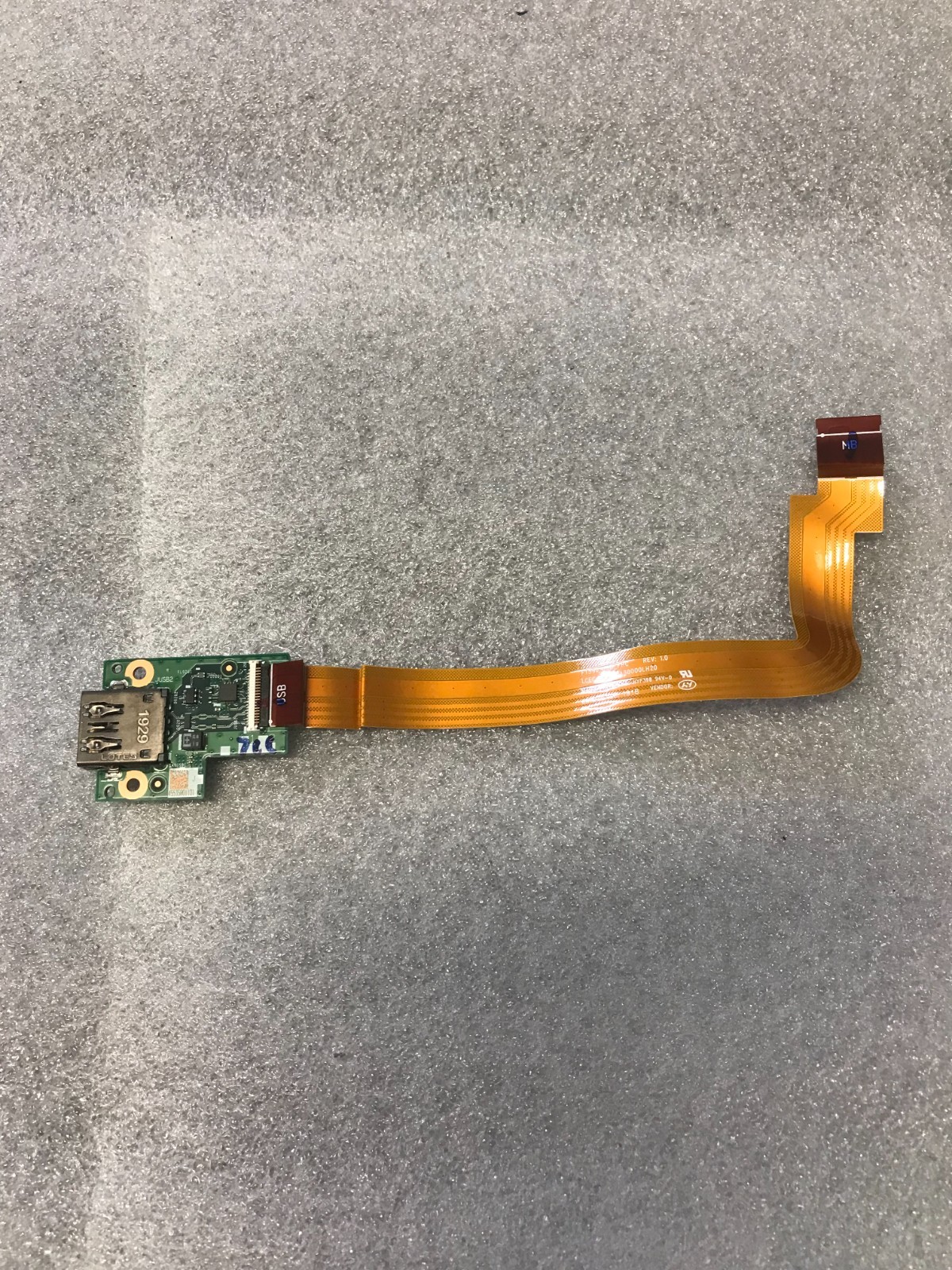 Lenovo ThinkPad T590 USB Board & FPC Cable 02HK995 product photo 1