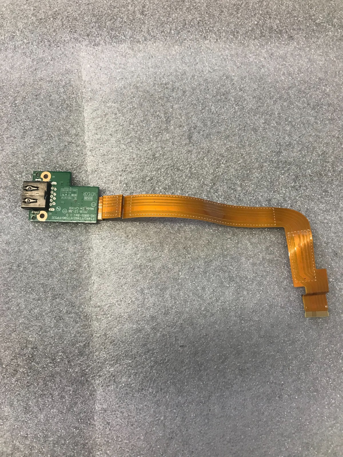 Lenovo ThinkPad T590 USB Board & FPC Cable 02HK995 product photo 2