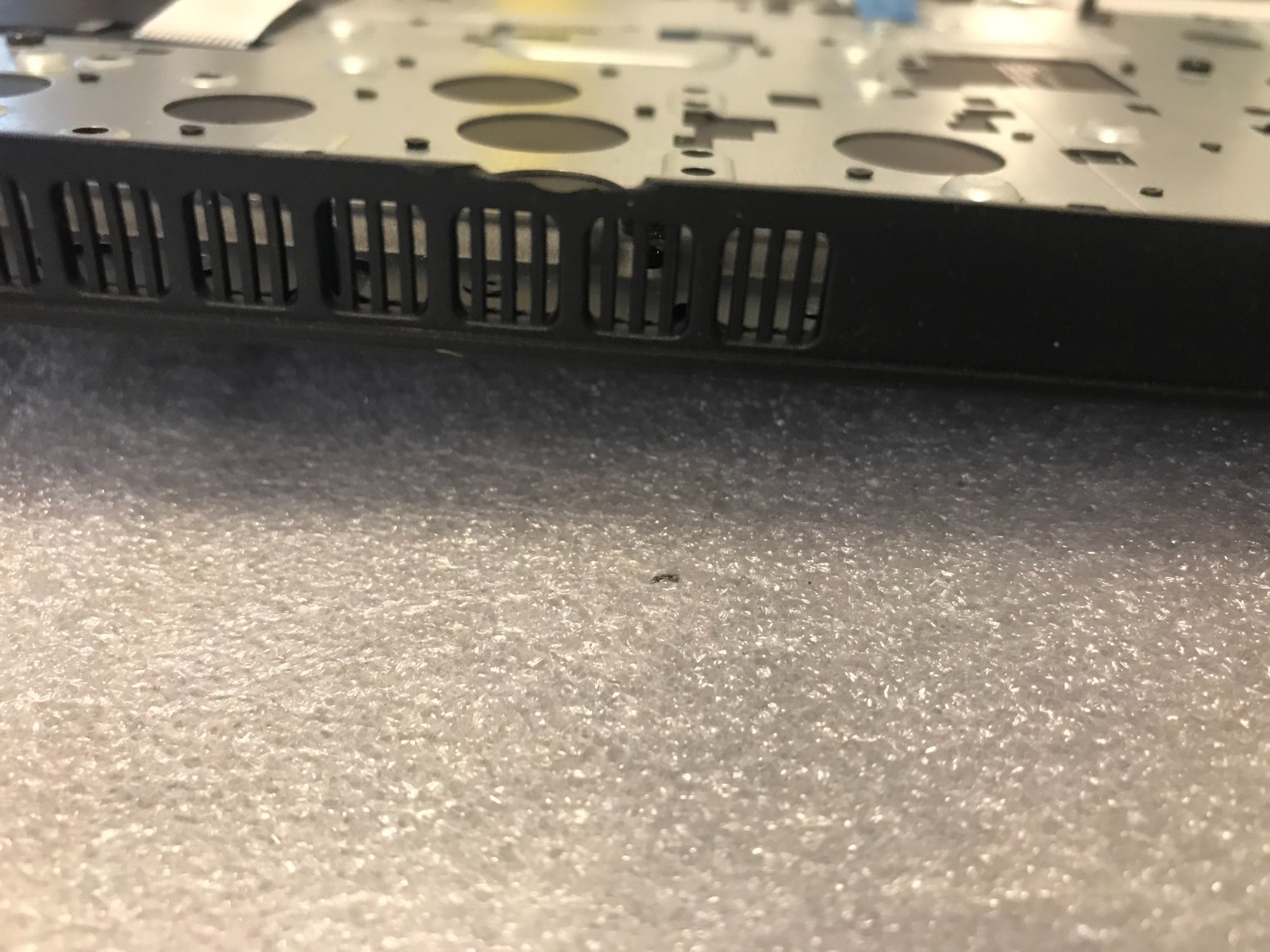 Lenovo Thinkpad E15 gen 2 palmrest touch pad keyboard fingerprint 5M11A36281 product photo 3
