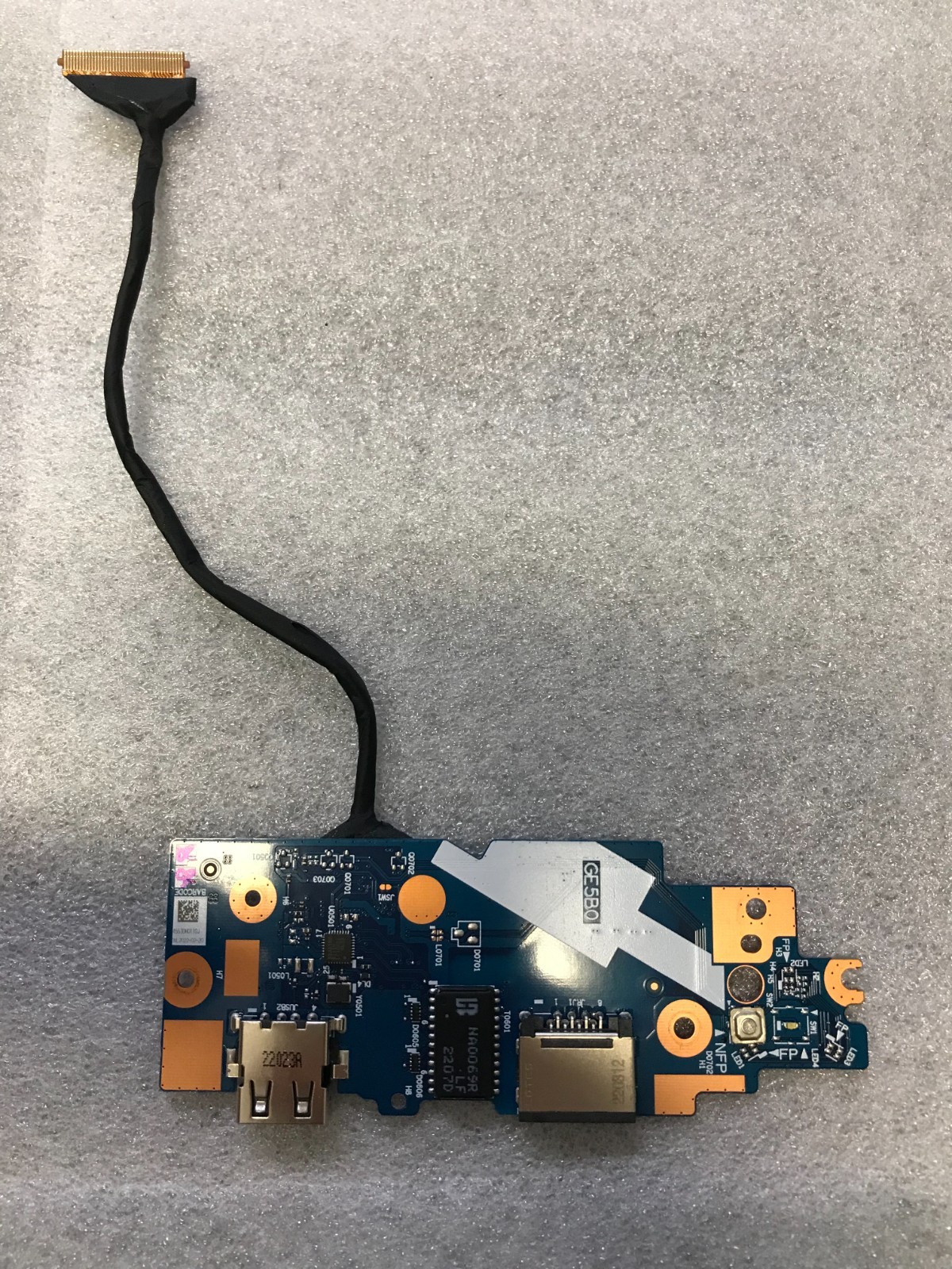 Lenovo ThinkPad E15 Gen 2 USB IO Board 5C50Z44695 product photo 1