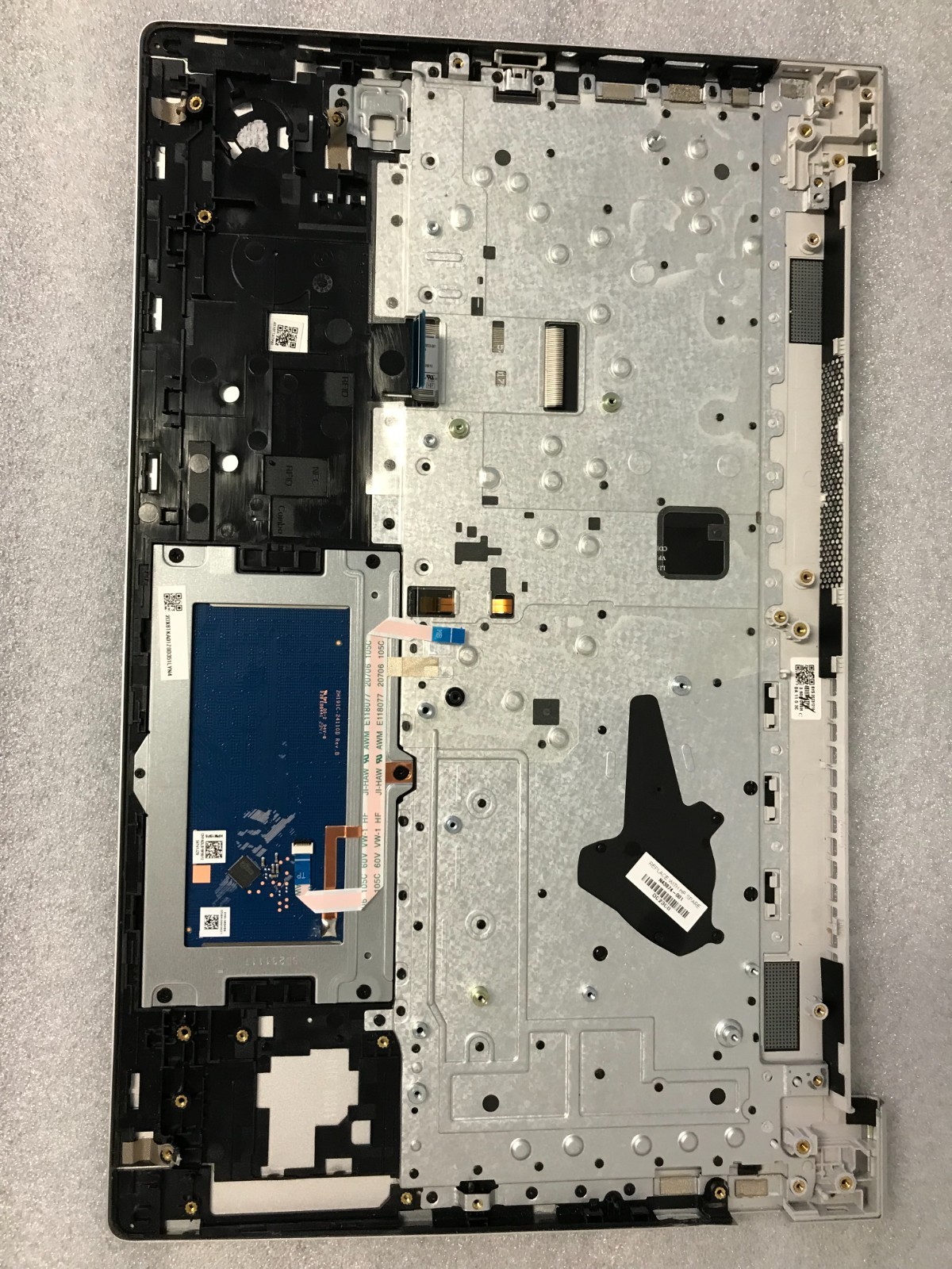 HP Probook 450 g10 palmrest touchpad backlit keyboard N43874-001 product photo 2