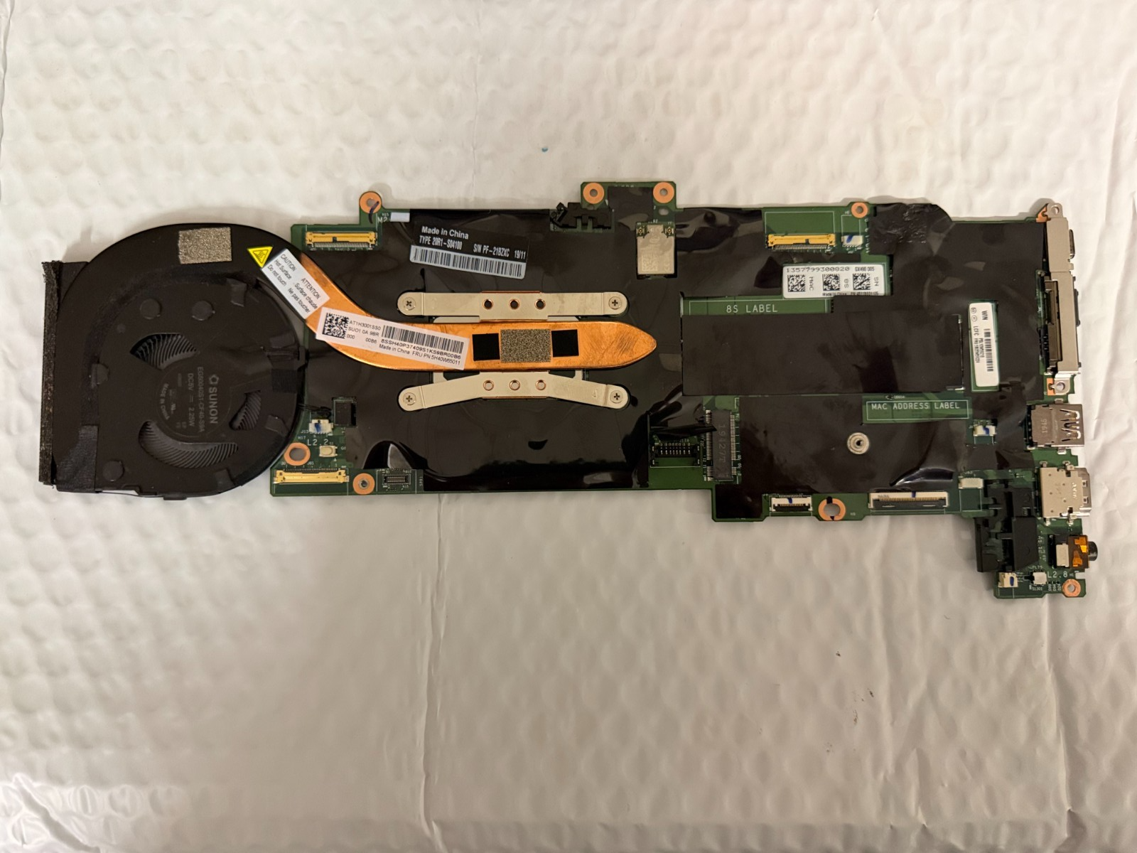 Lenovo Thinkpad X1 Carbon 7th Gen i7-10710u Motherboard 5b20w59224 product photo 1