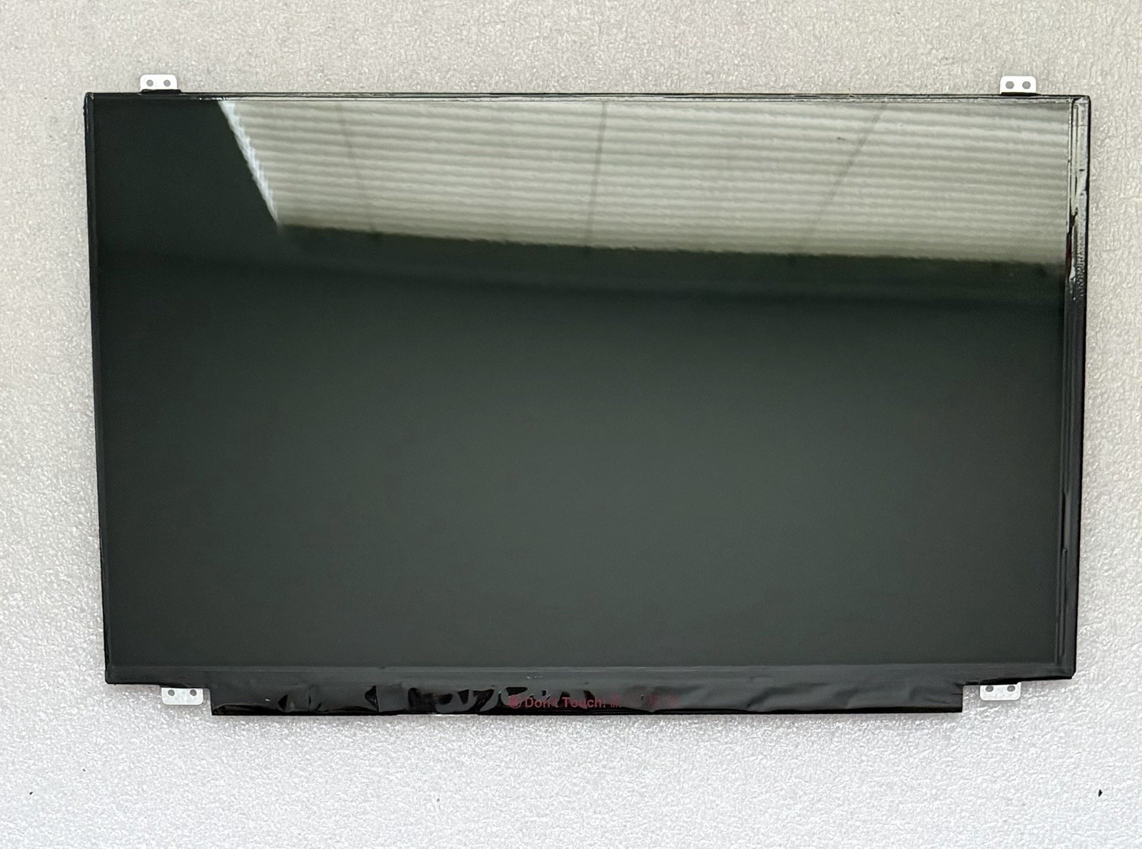 AU Optronics 15.6" LCD Glossy Laptop Screen Display 40 Pin Panel B156XTN04.2 product photo 1