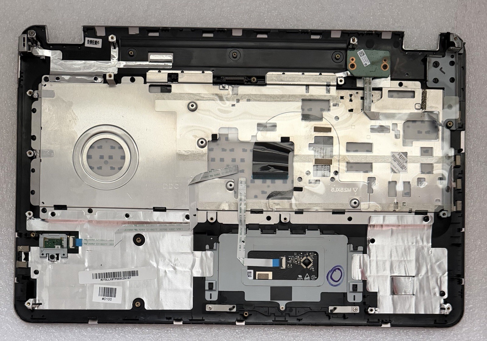 HP Pavilion dv7-4285dx 17.3" Palmrest Keyboard Touchpad 3LLX9TP003, 605344-001 product photo 2