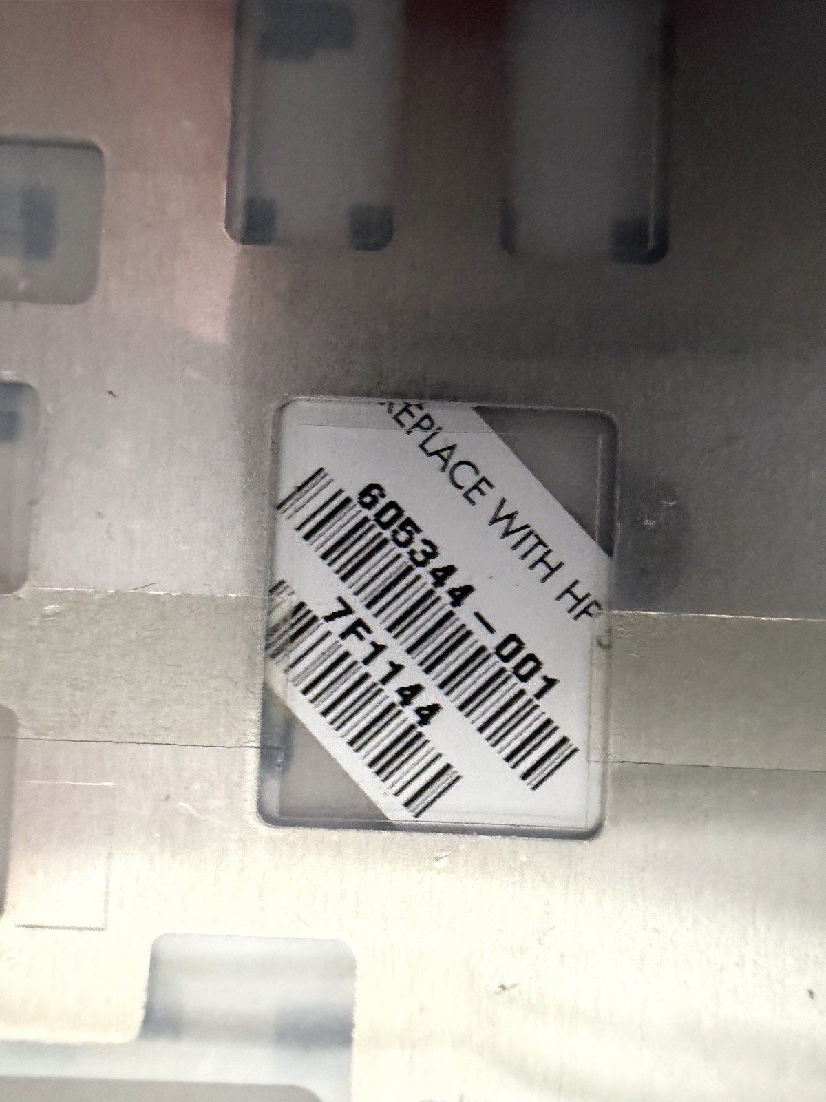 HP Pavilion dv7-4285dx 17.3" Palmrest Keyboard Touchpad 3LLX9TP003, 605344-001 product photo 4