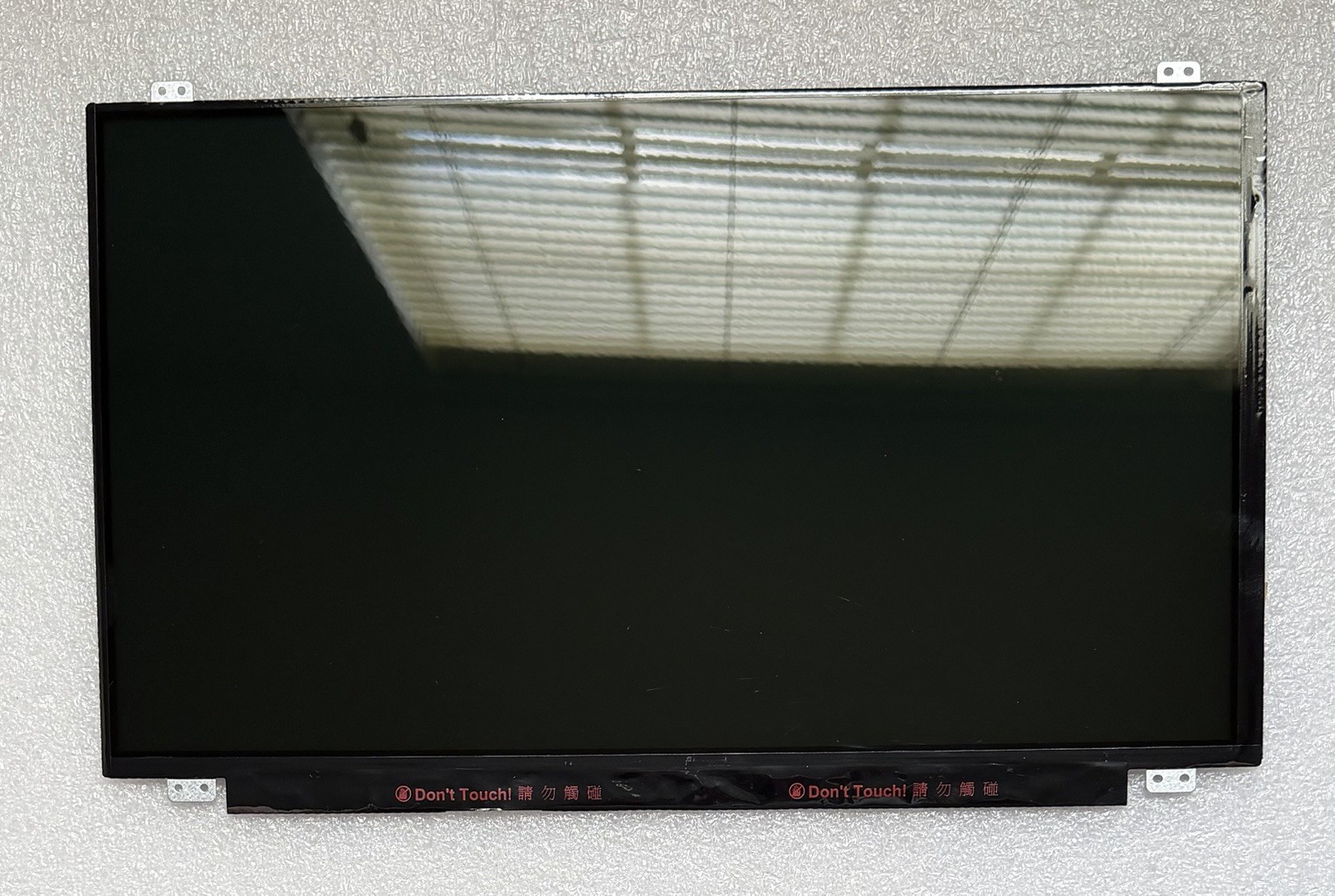 AU Optronics 15.6” Glossy Laptop Screen Display 40pin Panel B156XTN03.2 product photo 1