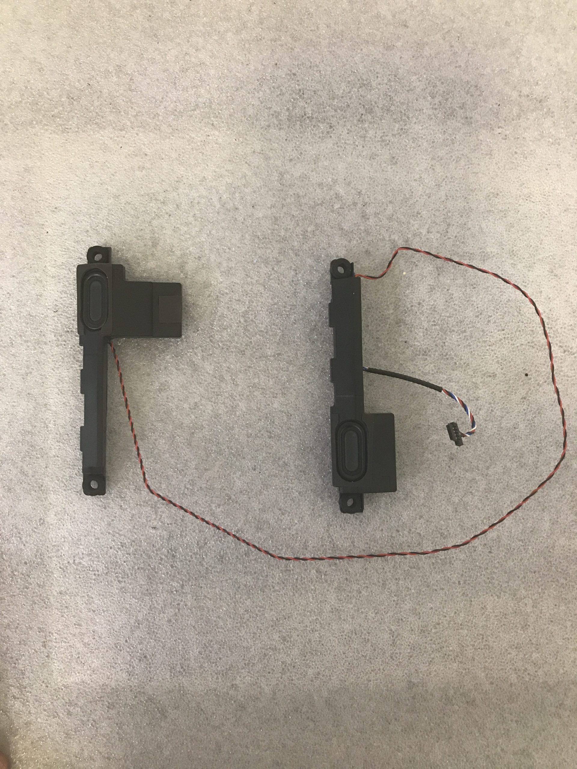 Lenovo ThinkPad E14 Gen 4 Internal Left Right Speakers Assembly 5SB1C99931 product photo 1
