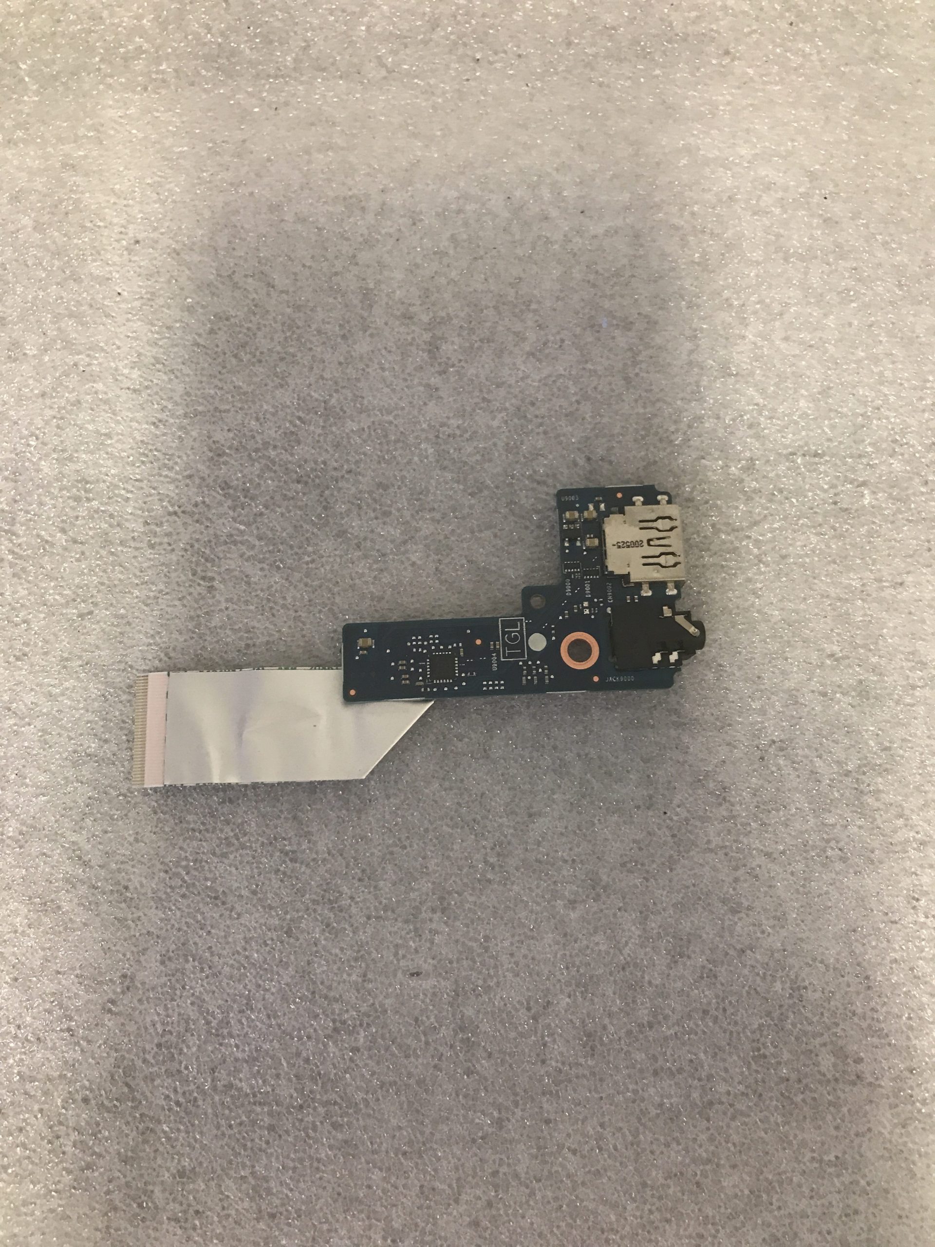 HP x360 m Convertible I/O Board M42578-001 product photo 2
