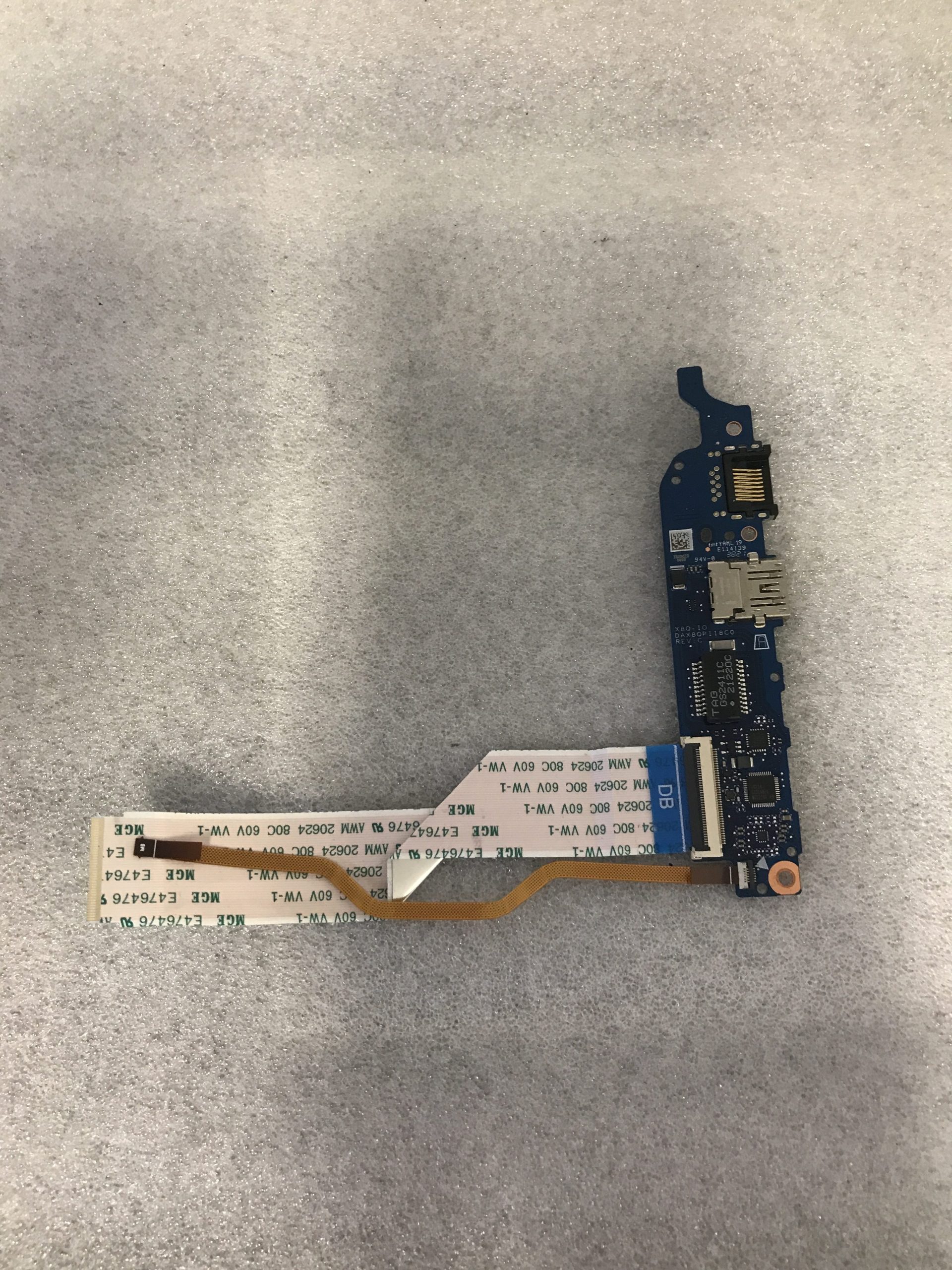 HP Probook 650 G8 I/O Board M48790-001 product photo 1