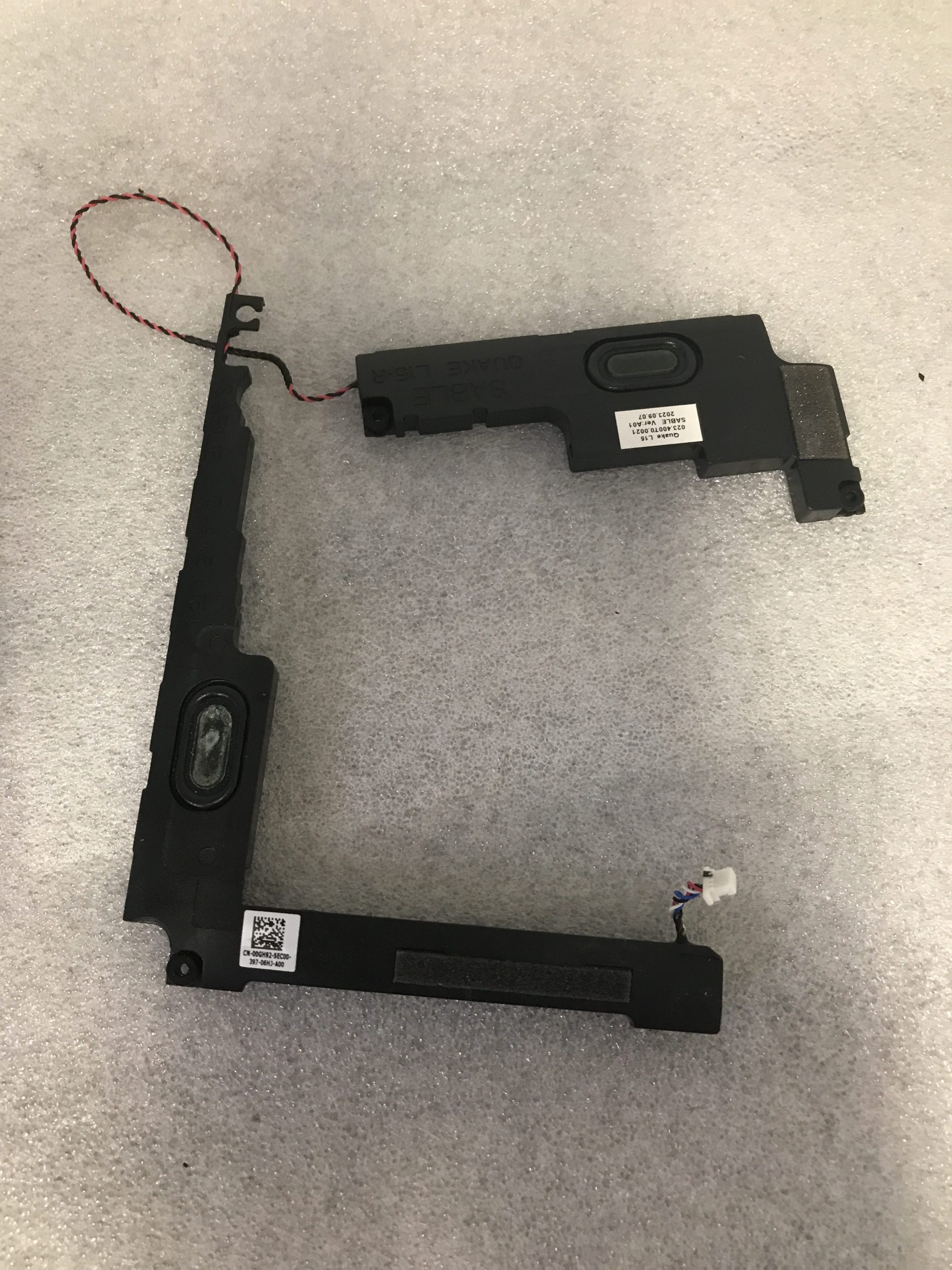 Dell Latitude 3540 Internal Left Right Speakers Assembly 0GH92 product photo 1