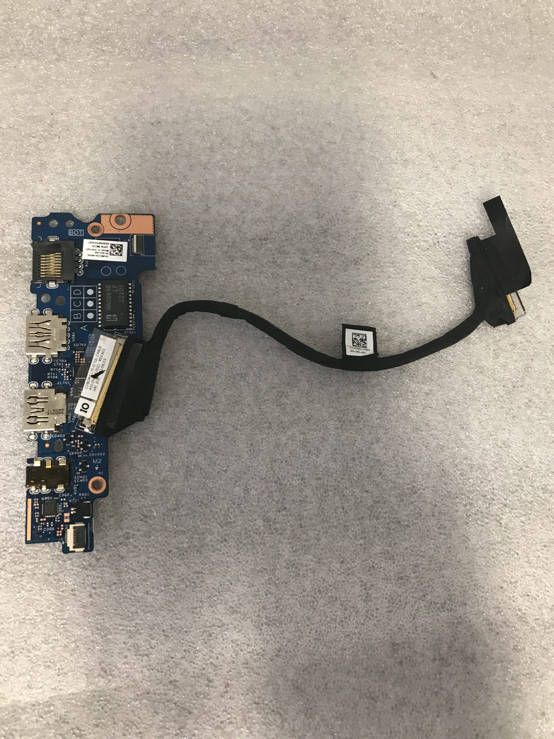 Dell Latitude 3520 I/O Board power button audio MCCDH product photo 1