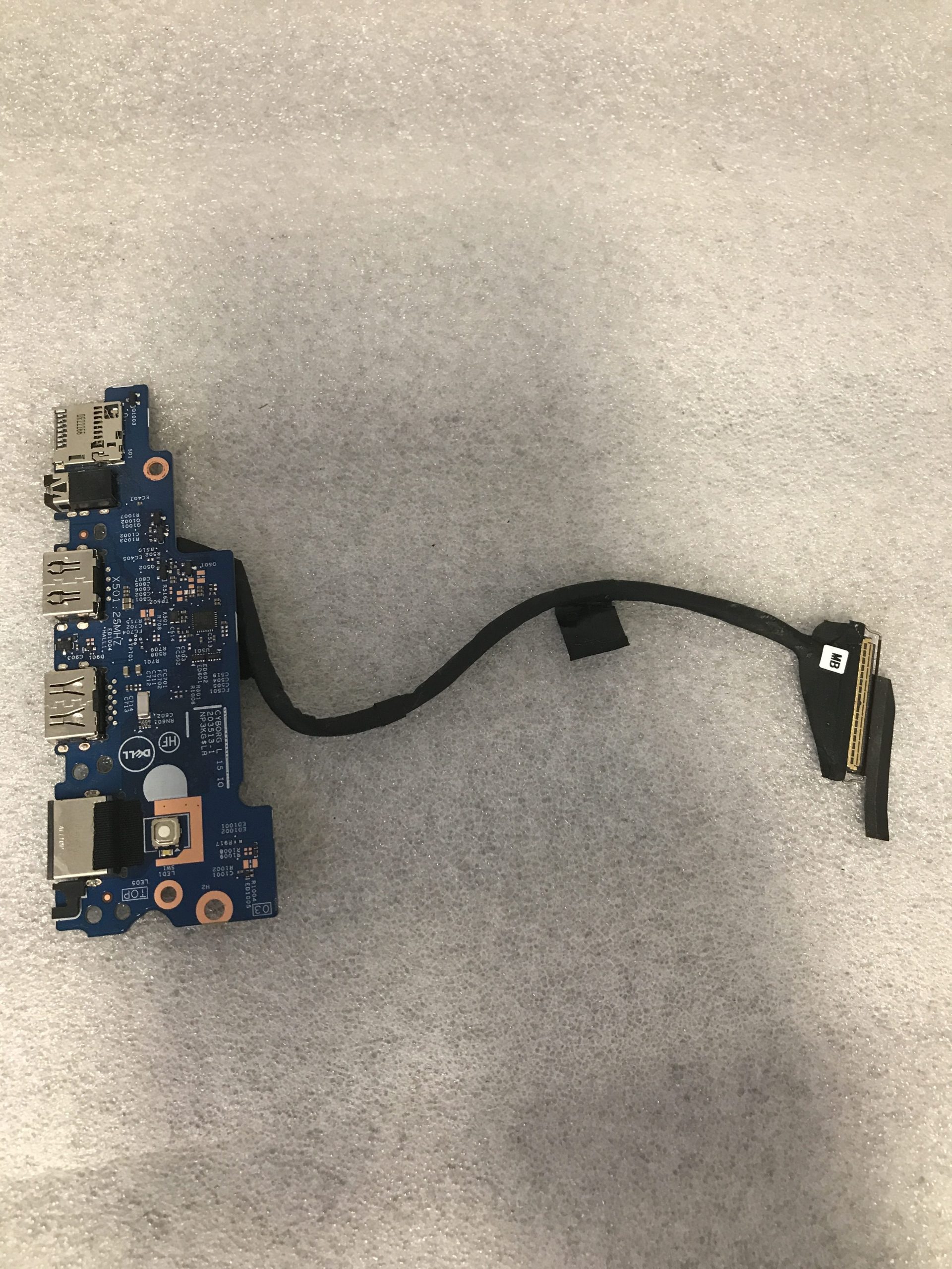 Dell Latitude 3520 I/O Board power button audio MCCDH product photo 2