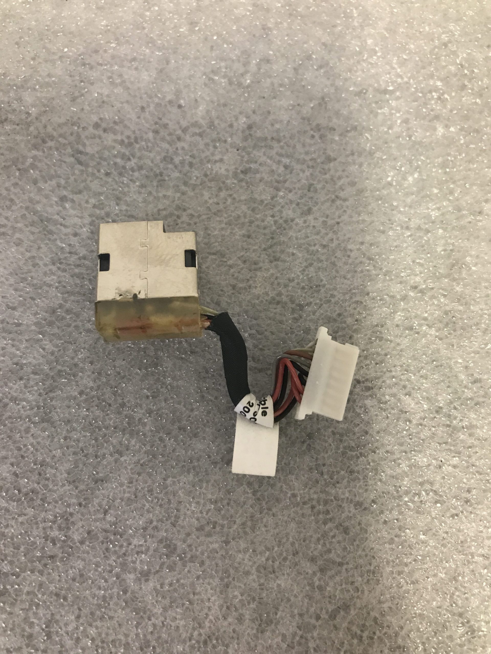 HP 450 G7 DC Power Jack L01048-001 product photo 1