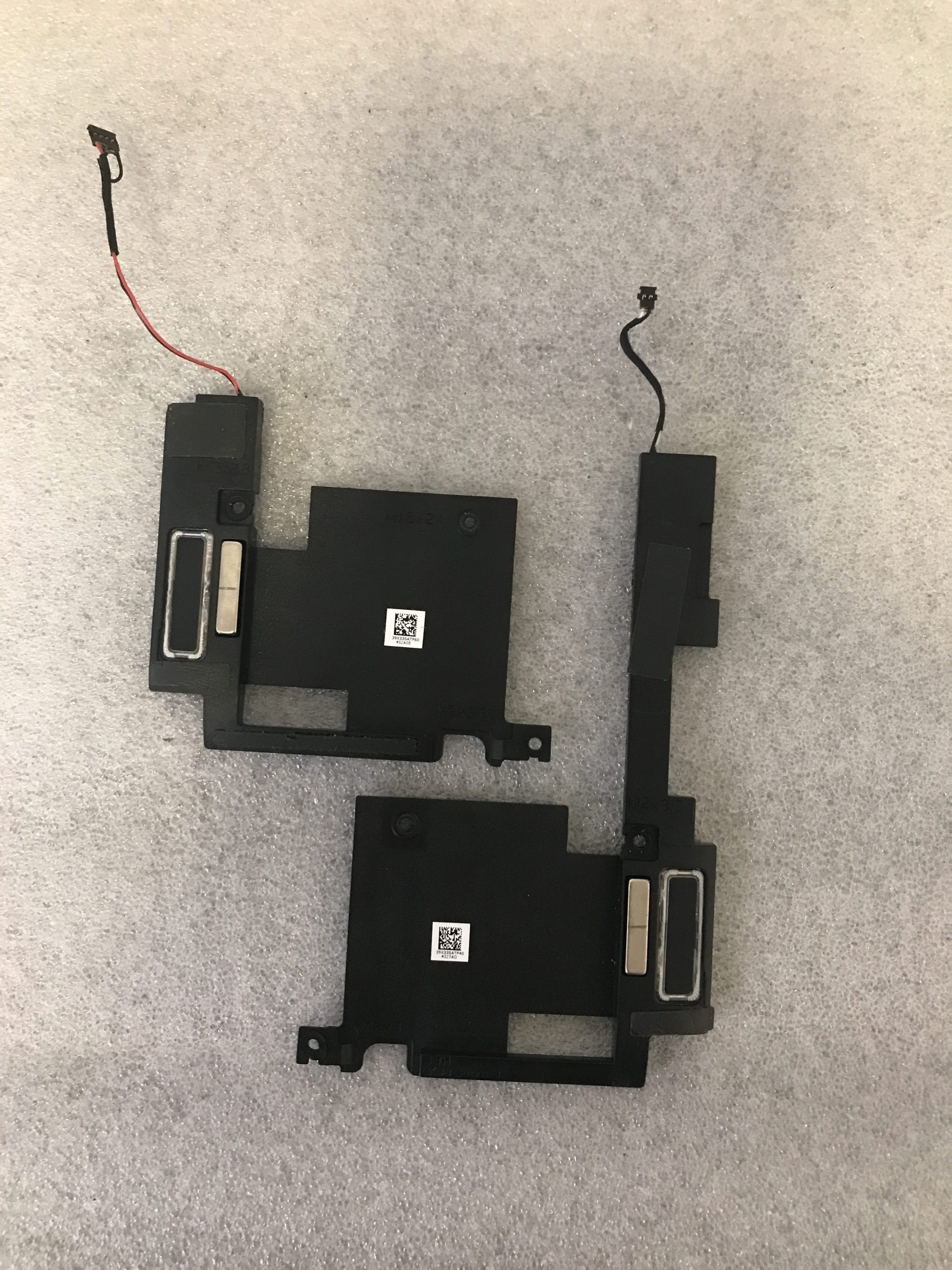 HP 13t-ae000 Internal Left Right Speakers Assembly L48538-001 product photo 1