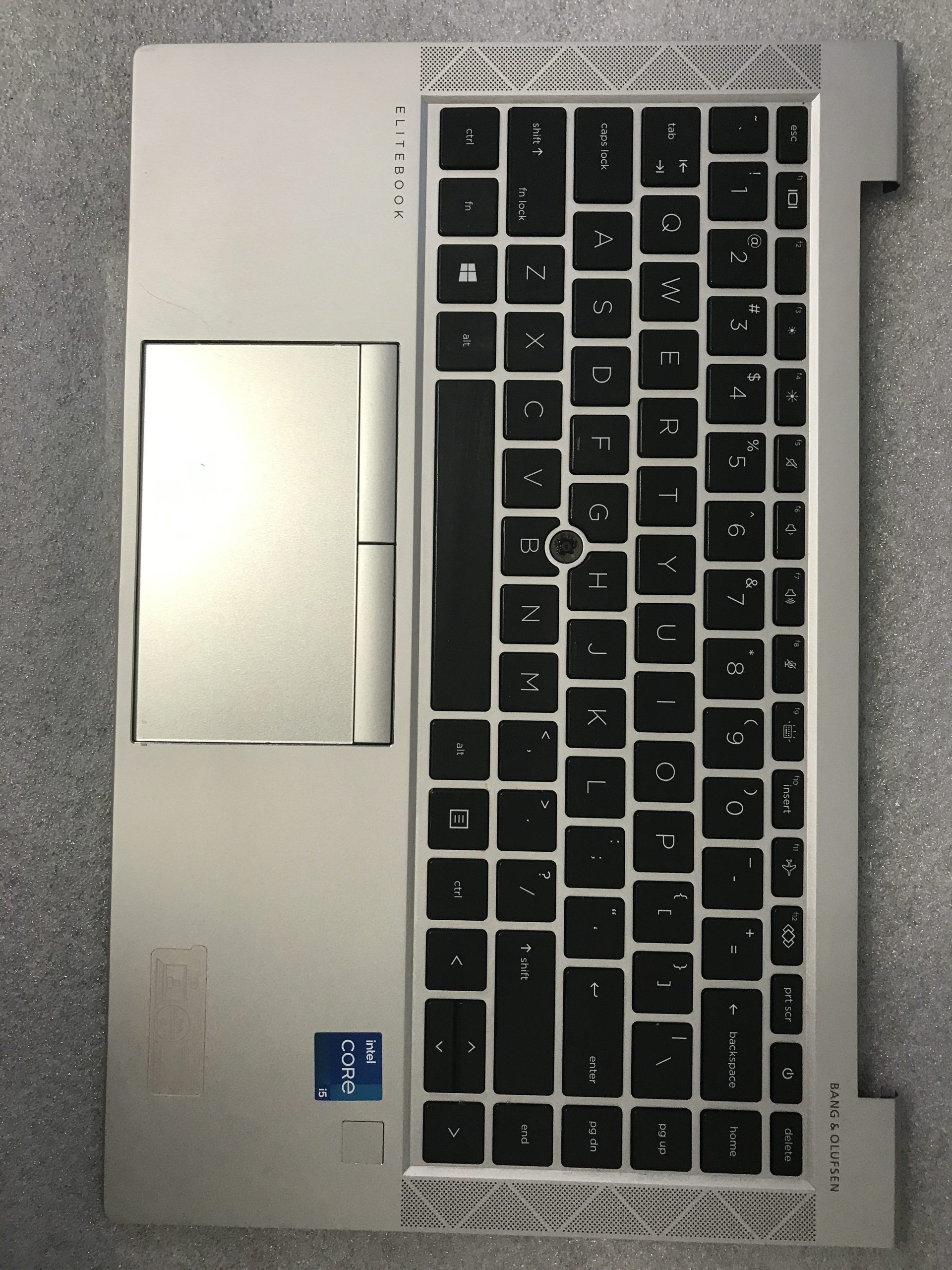 HP EliteBook 840 G8 palmrest touch pad M36312-001 READ product photo 1