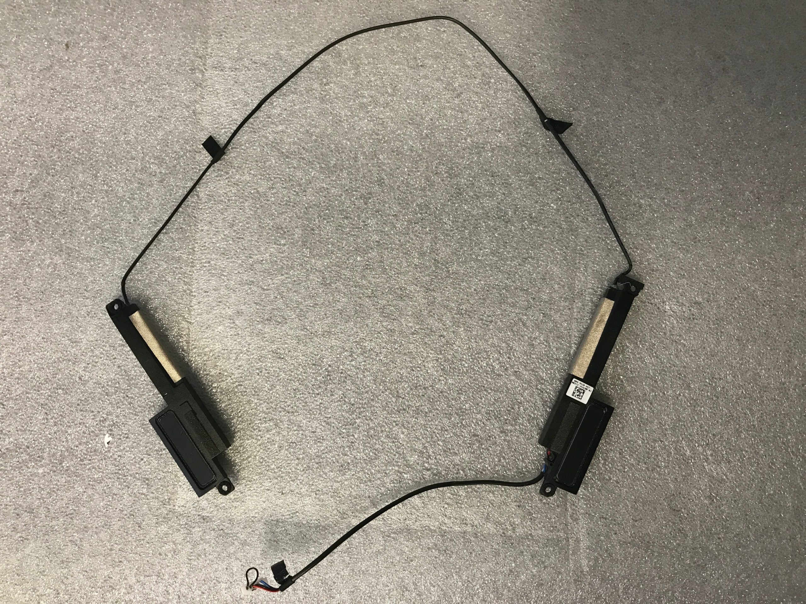 Dell Inspiron 7415 2-in-1 Internal Left Right Speakers Assembly 8TP3F product photo 1
