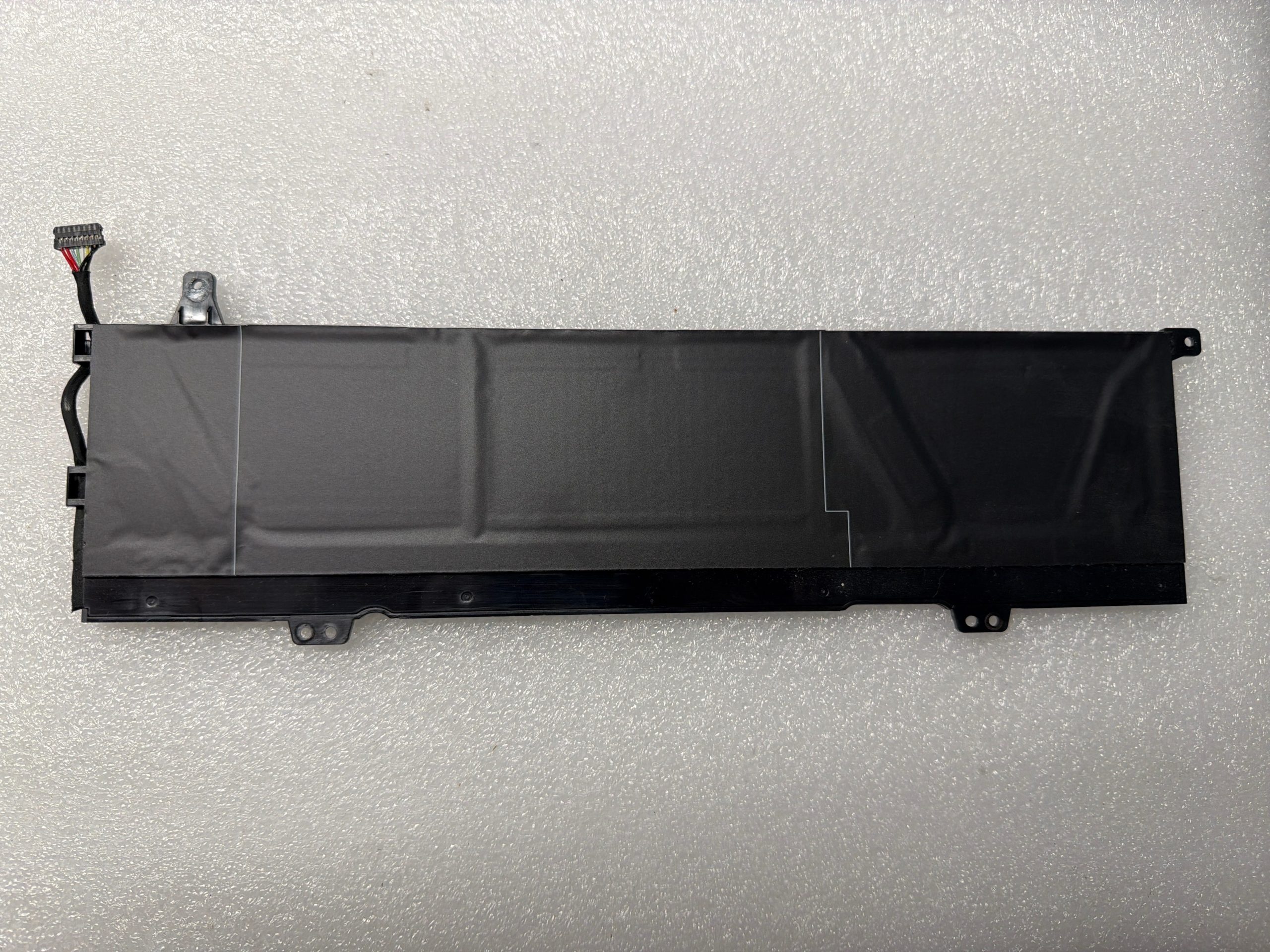 Lenovo IdeaPad Yoga 730-15IKB Genuine Original Battery L17C3PE0 product photo 2