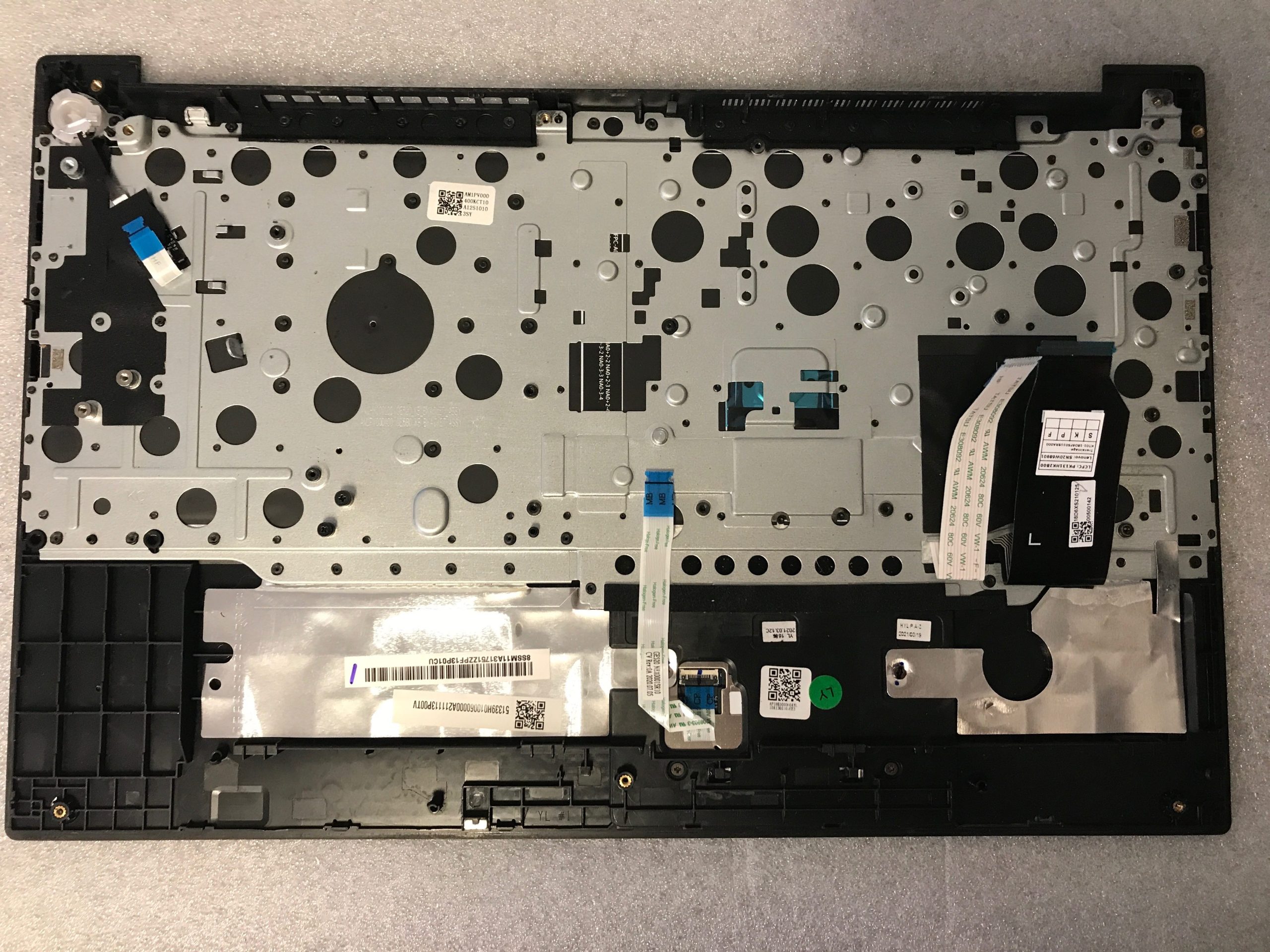 Lenovo ThinkPad E15 Gen 2 palmrest touch pad keyboard 5M11A36281 product photo 2