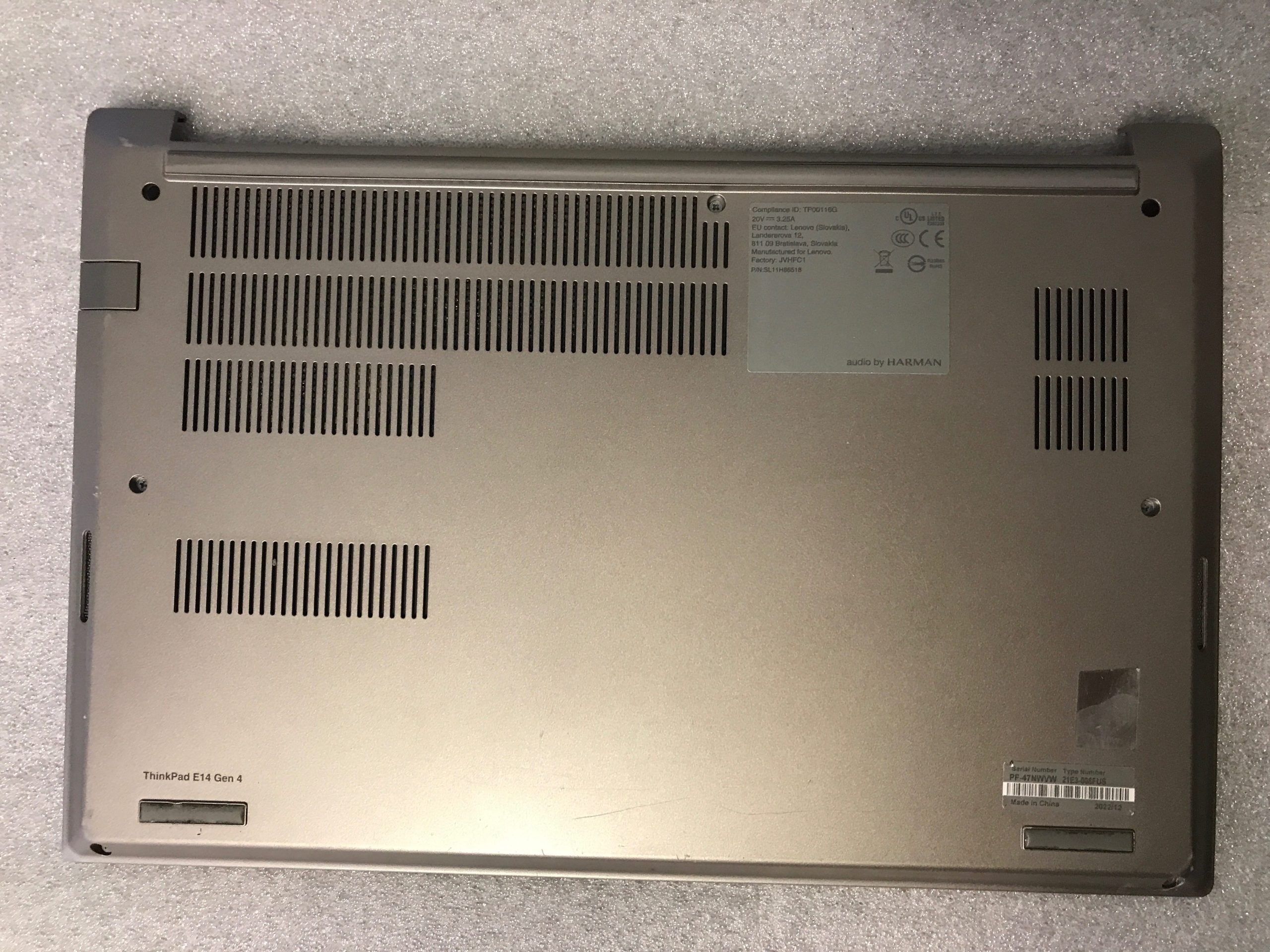 Lenovo ThinkPad E14 Gen 4 bottom base case cover enclosure 5CB1H81749 product photo 1