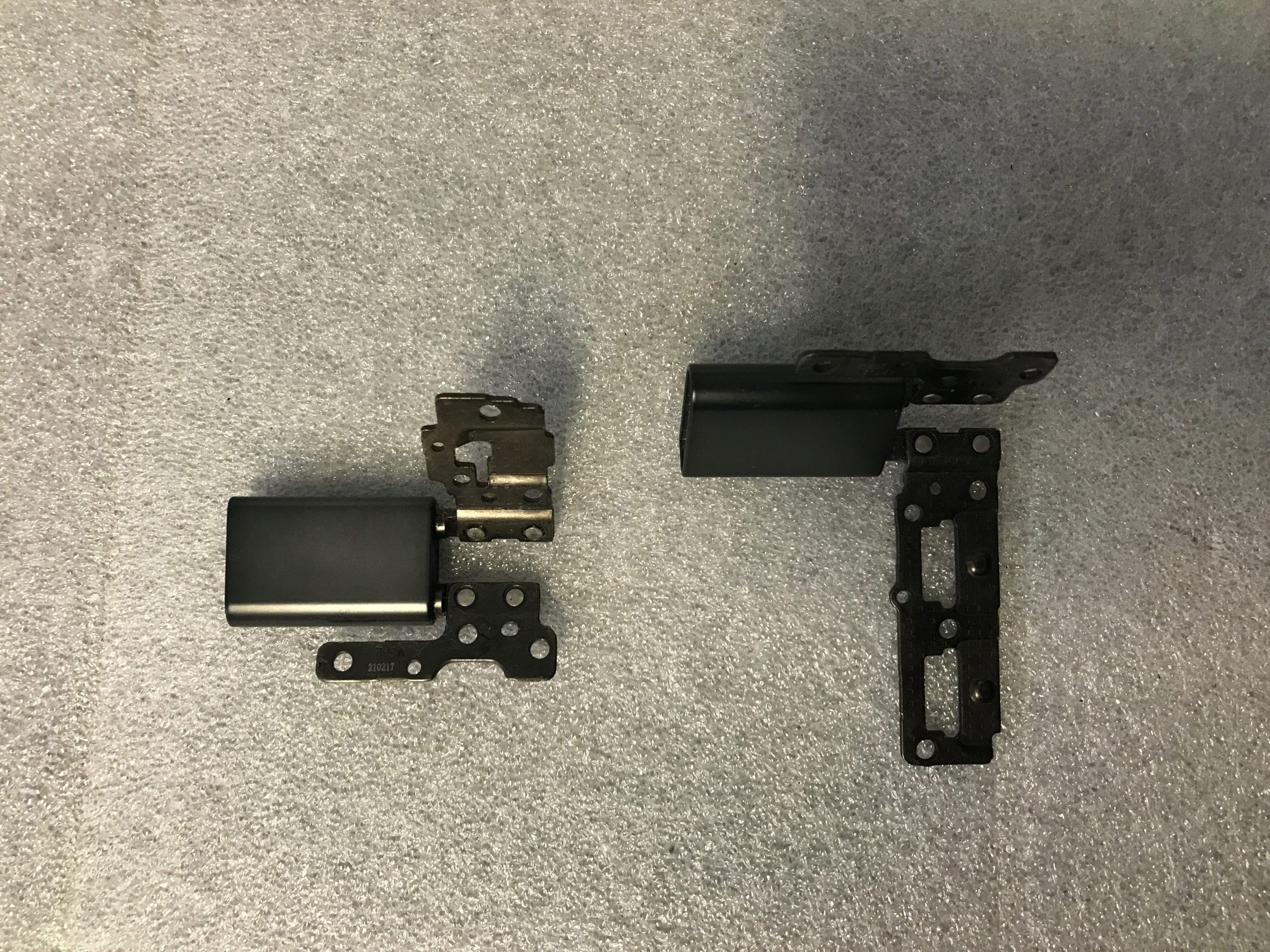 Lenovo IdeaPad Flex 5-14ARE05 Hinges 5H50S28955 product photo 1