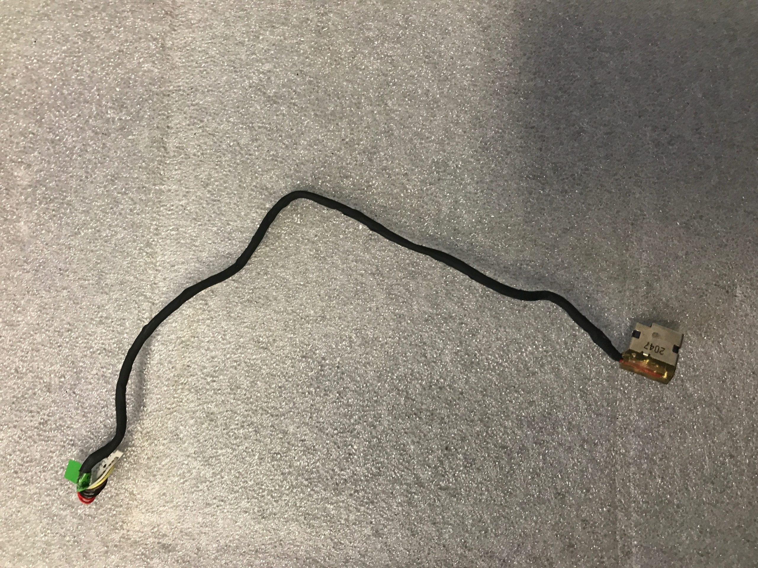 HP 15-dw3015cl DC Power Jack L51995-001 product photo 1