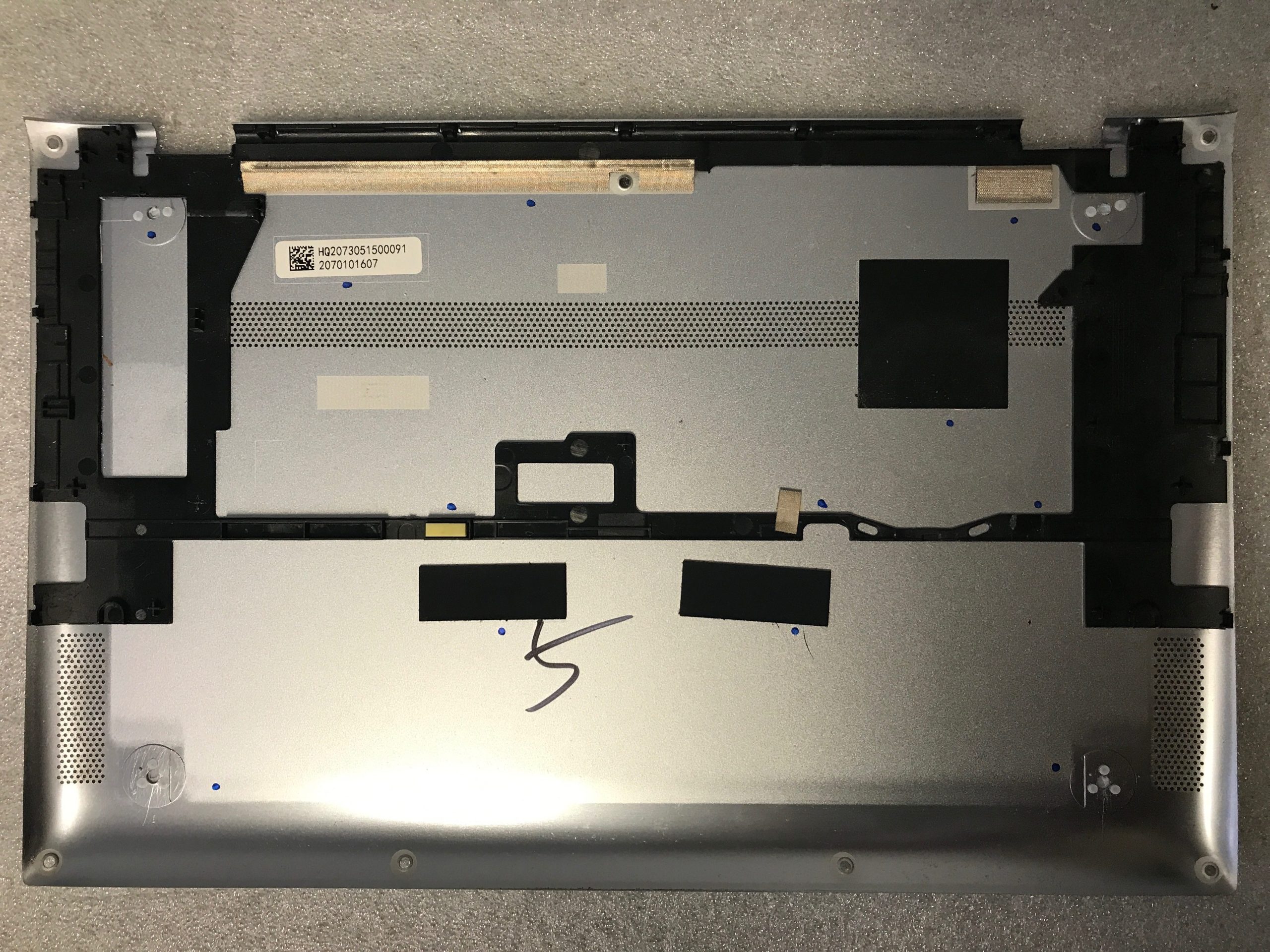 ASUS ZenBook UX431F bottom base case cover enclosure 90NB0MB1-R7D030 product photo 2
