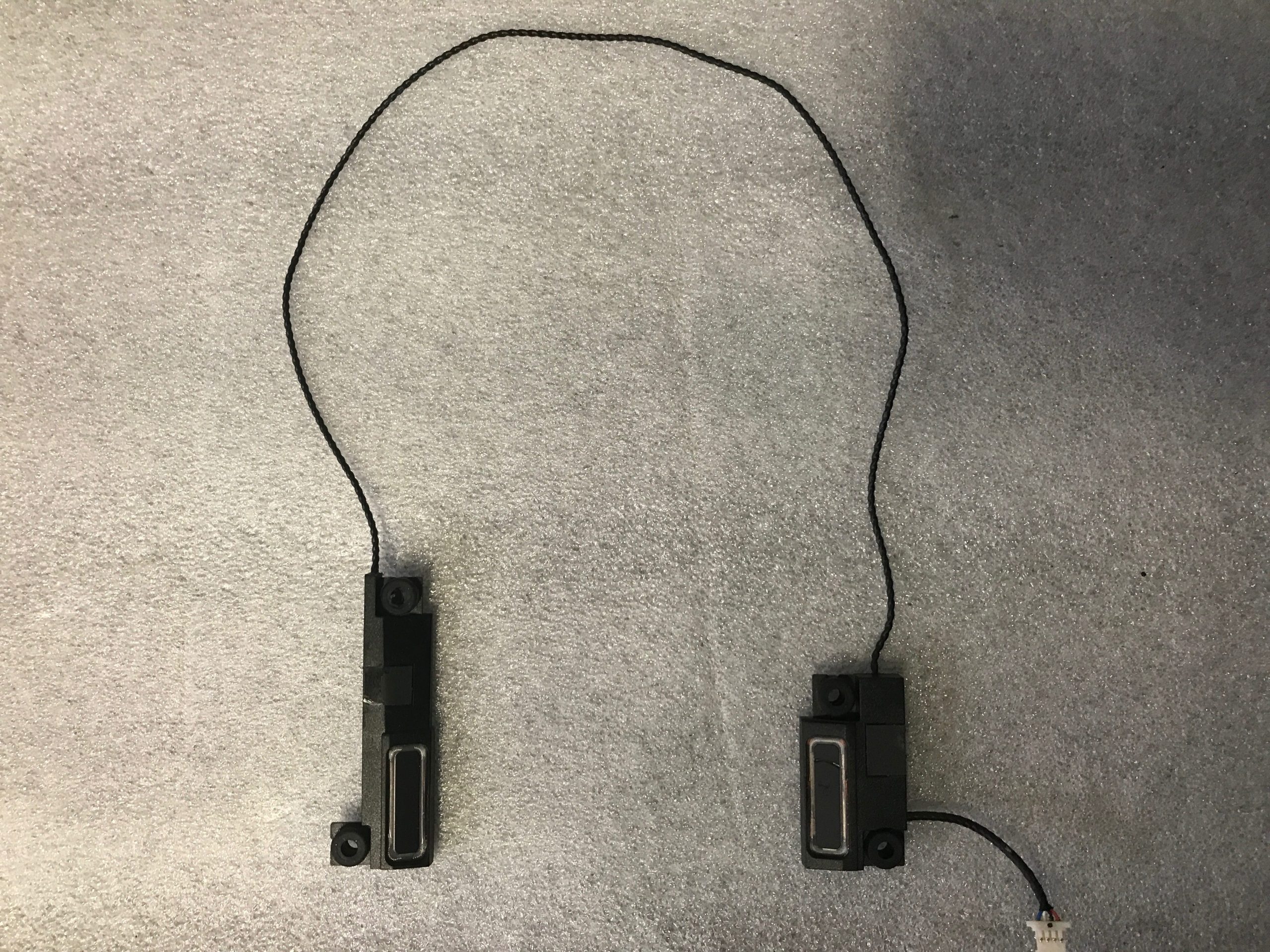 Lenovo ThinkPad E16 Gen 1 Internal Left Right Speakers Assembly PK230013BV0 product photo 1