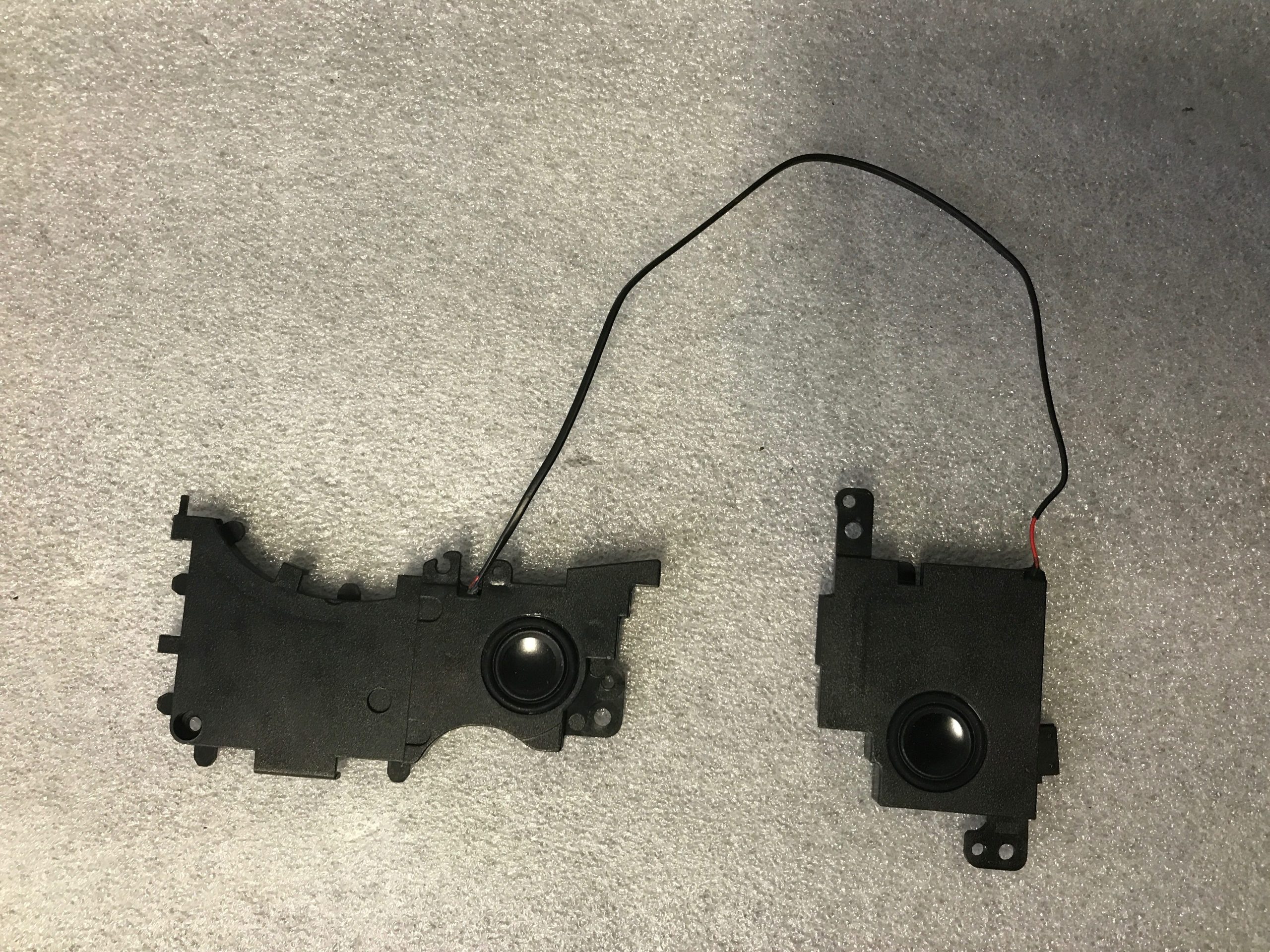 HP Pavilion 15-cs Internal Left Right Speakers Assembly SBC3BG7BSATP00 product photo 1