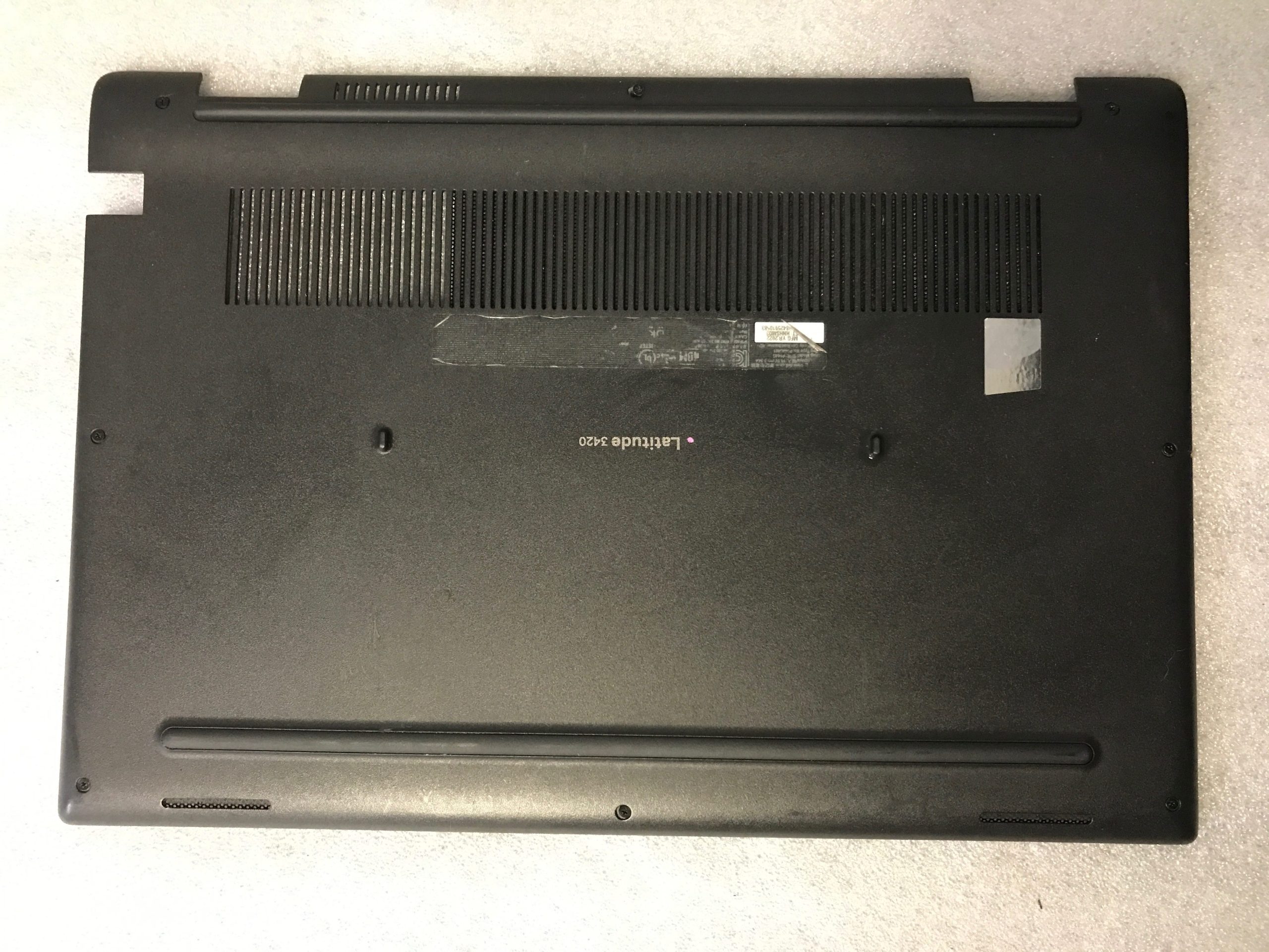 Dell Latitude 3420 bottom base case cover enclosure 3VX9G product photo 1