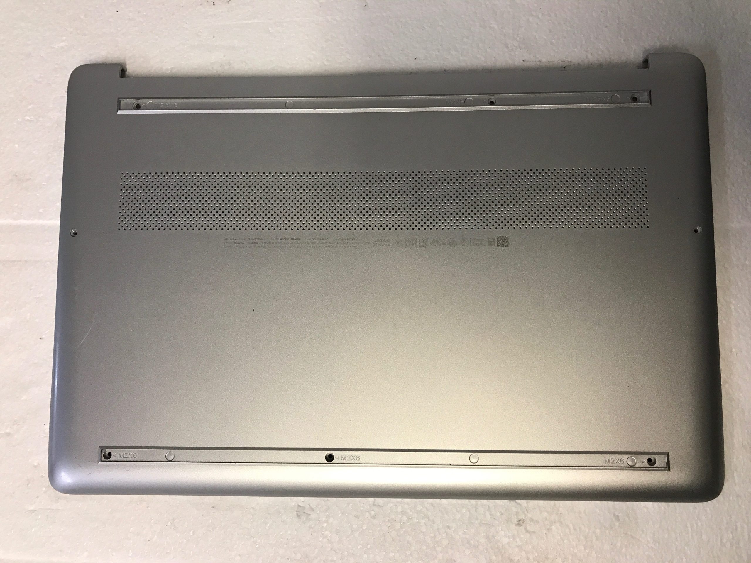 HP Notebook 15-dy2093dx bottom base case cover enclosure L63590-001 product photo 1
