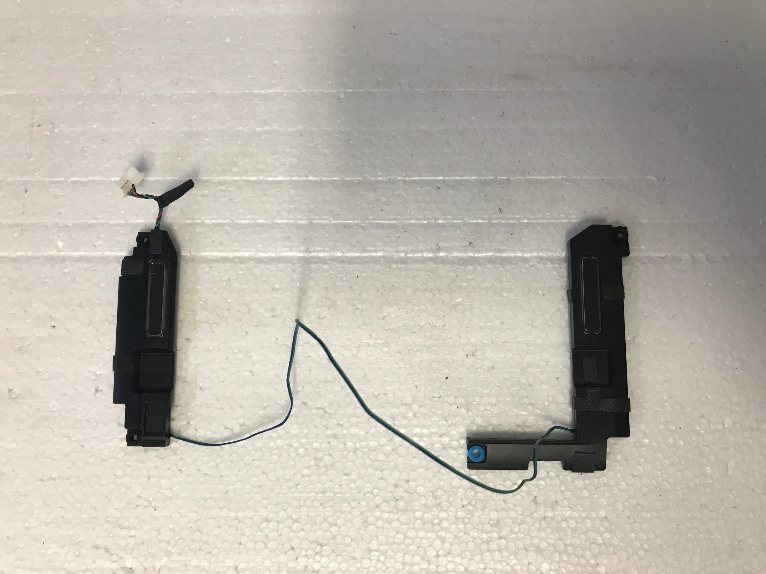 Dell Latitude 7410 Internal Left Right Speakers Assembly NFH3D product photo 1
