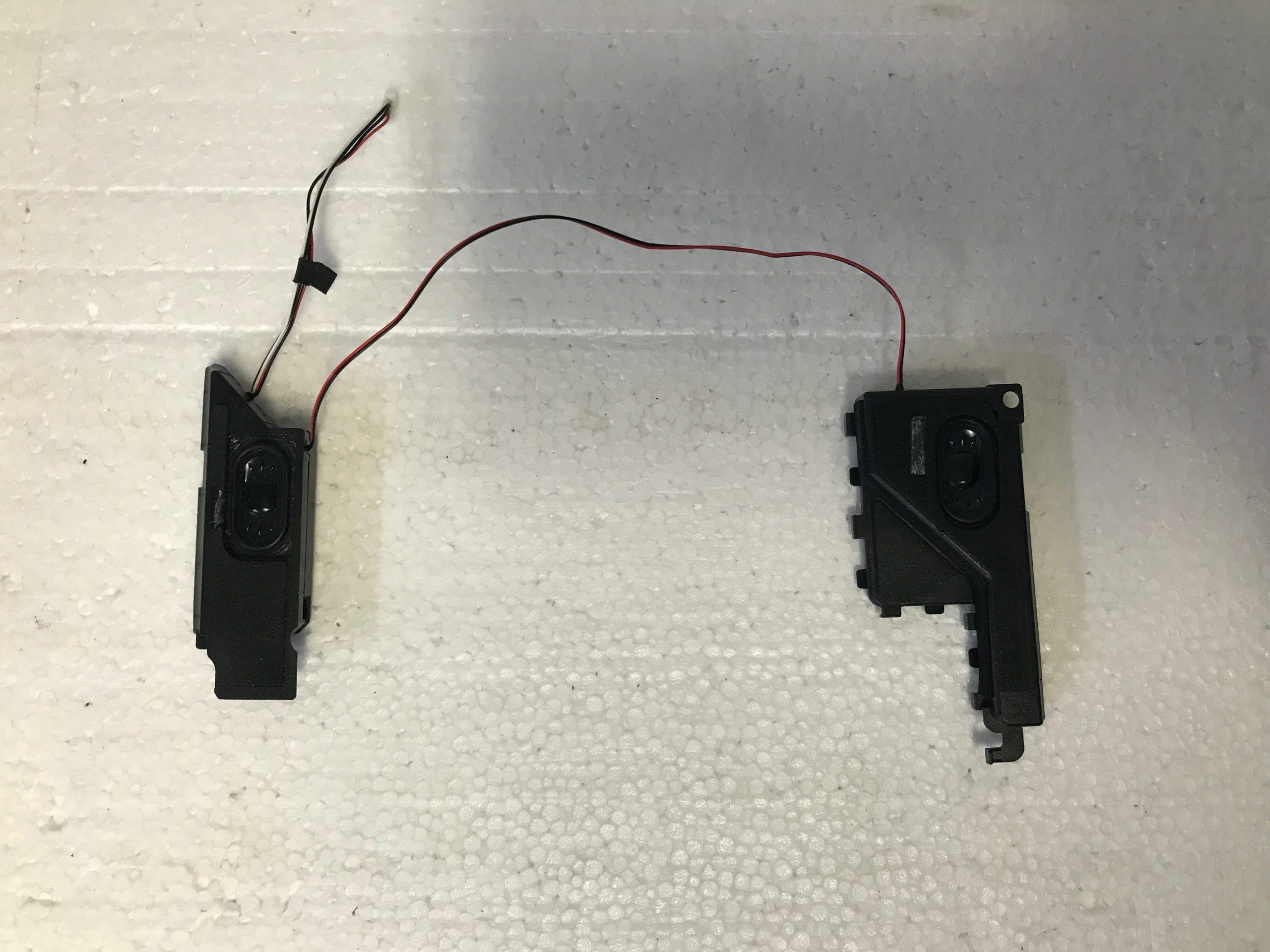 HP 17t-by400 Internal Left Right Speakers Assembly L22580-001 product photo 1