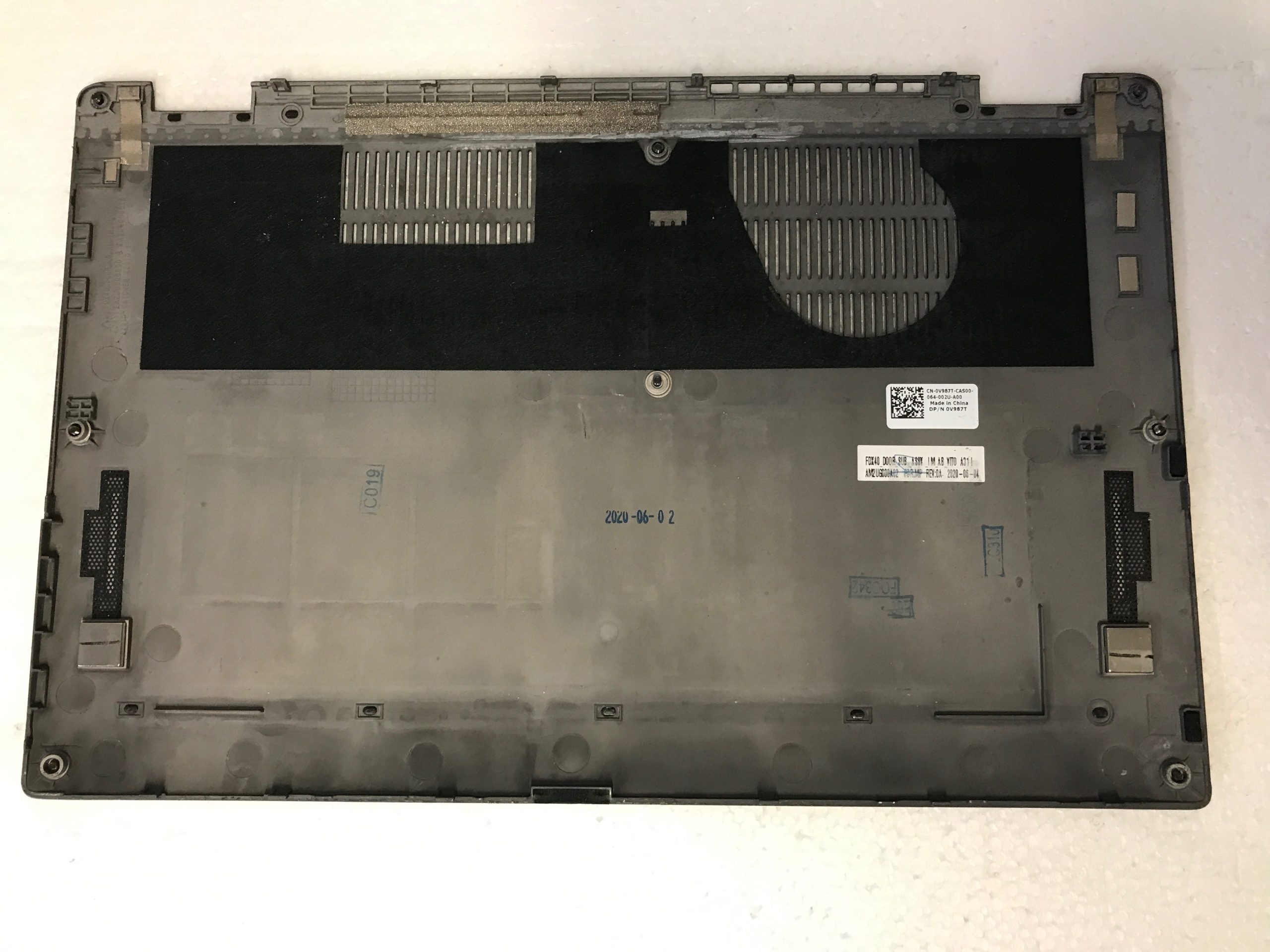 Dell Latitude 7410 bottom base case cover enclosure V987T product photo 2
