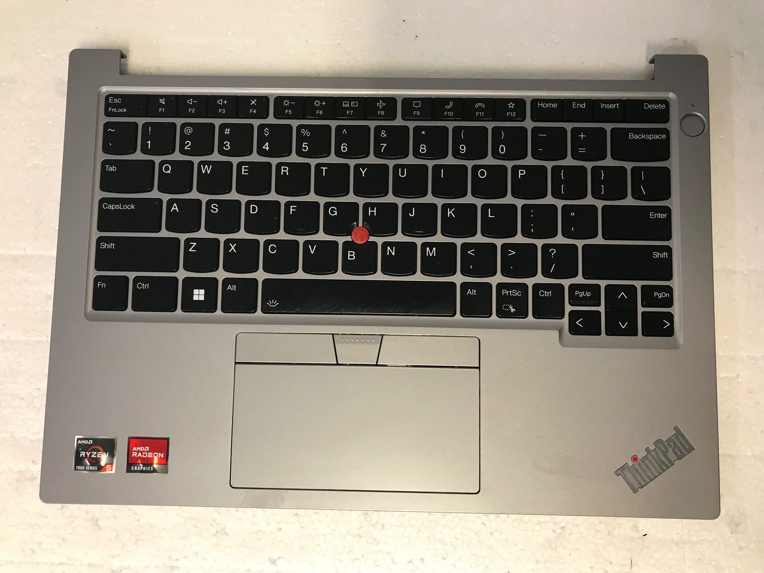 Lenovo ThinkPad E14 Gen 5 palmrest touch pad keyboard 5M11L92650 product photo 1