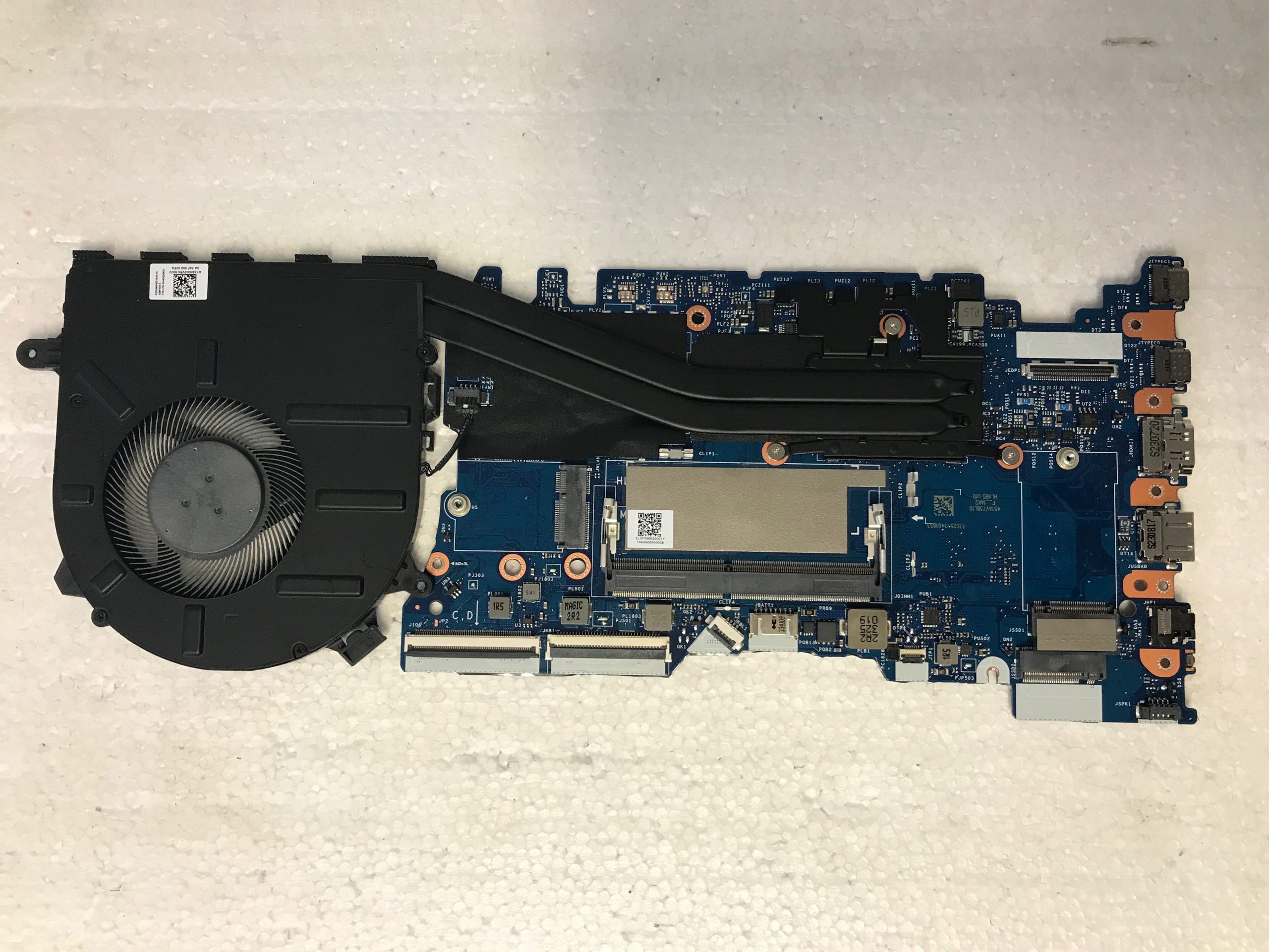 Lenovo ThinkBook 15 G4 ABA Motherboard AMD Ryzen 7 5825U 8GB RAM 5B21H70534 product photo 1