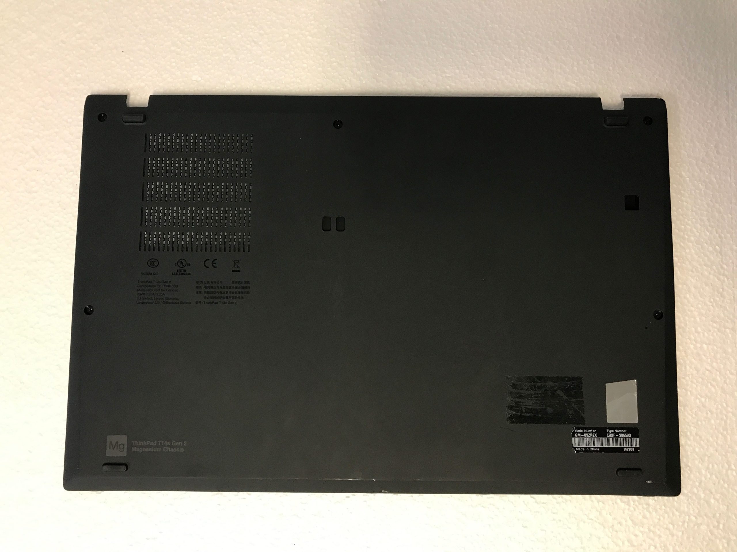 Lenovo ThinkPad T14s Gen 2 bottom base case cover enclosure 5CB0Z69354 product photo 1