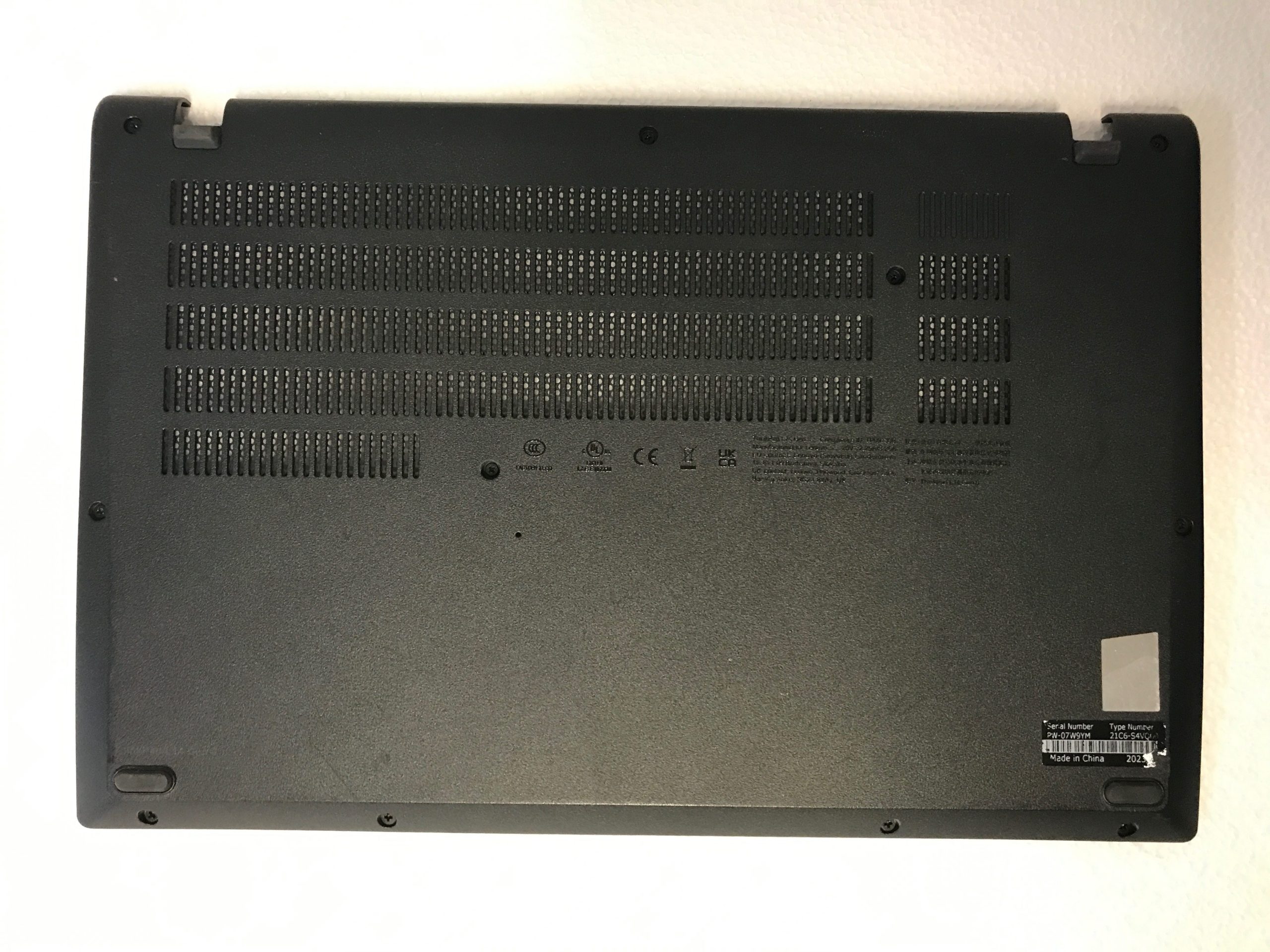 Lenovo ThinkPad L14 Gen 3 bottom base case cover enclosure 5CB0Z69507 product photo 1